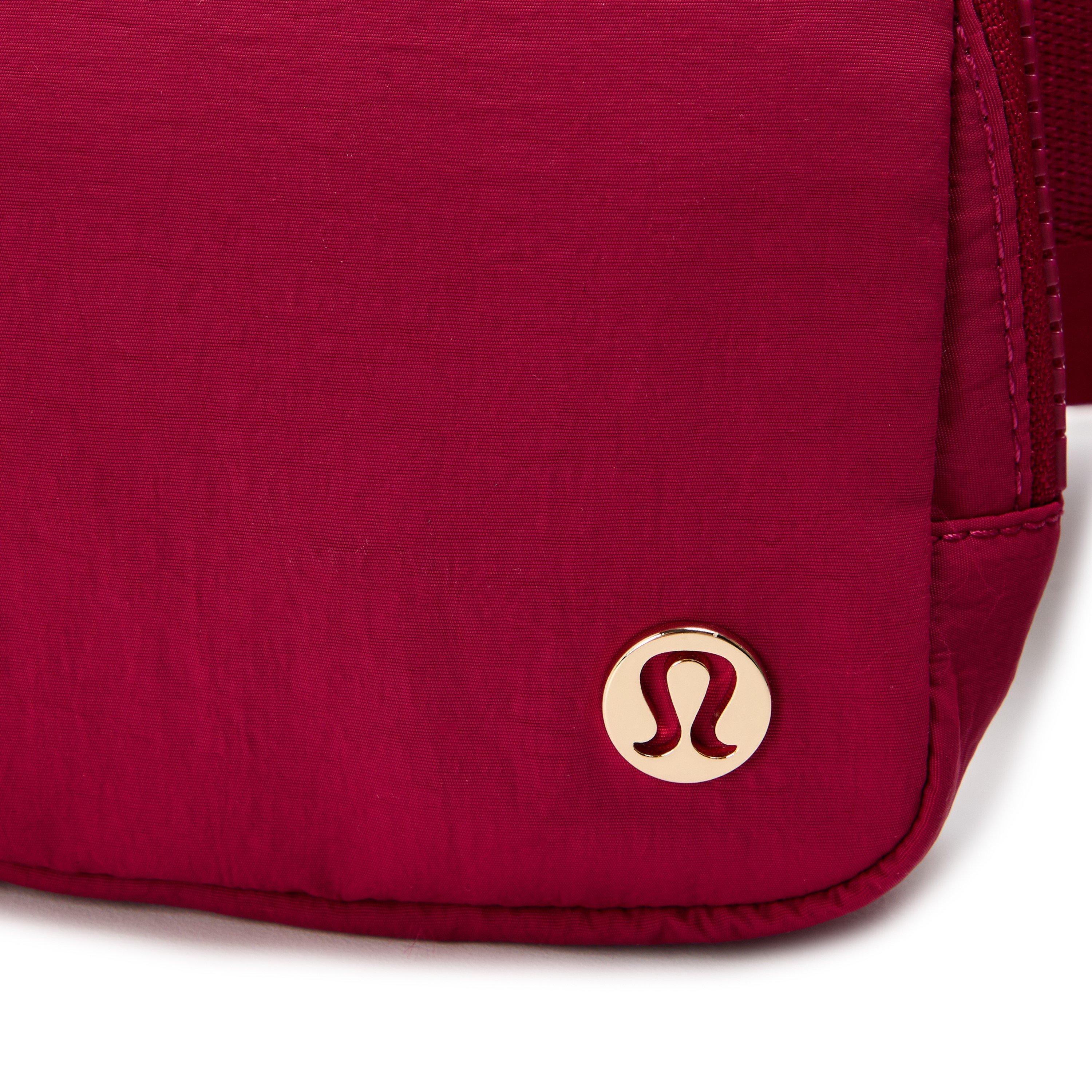 Berry Rumble - Lululemon - Women'S Plain Everywhere Belt Bag - 4