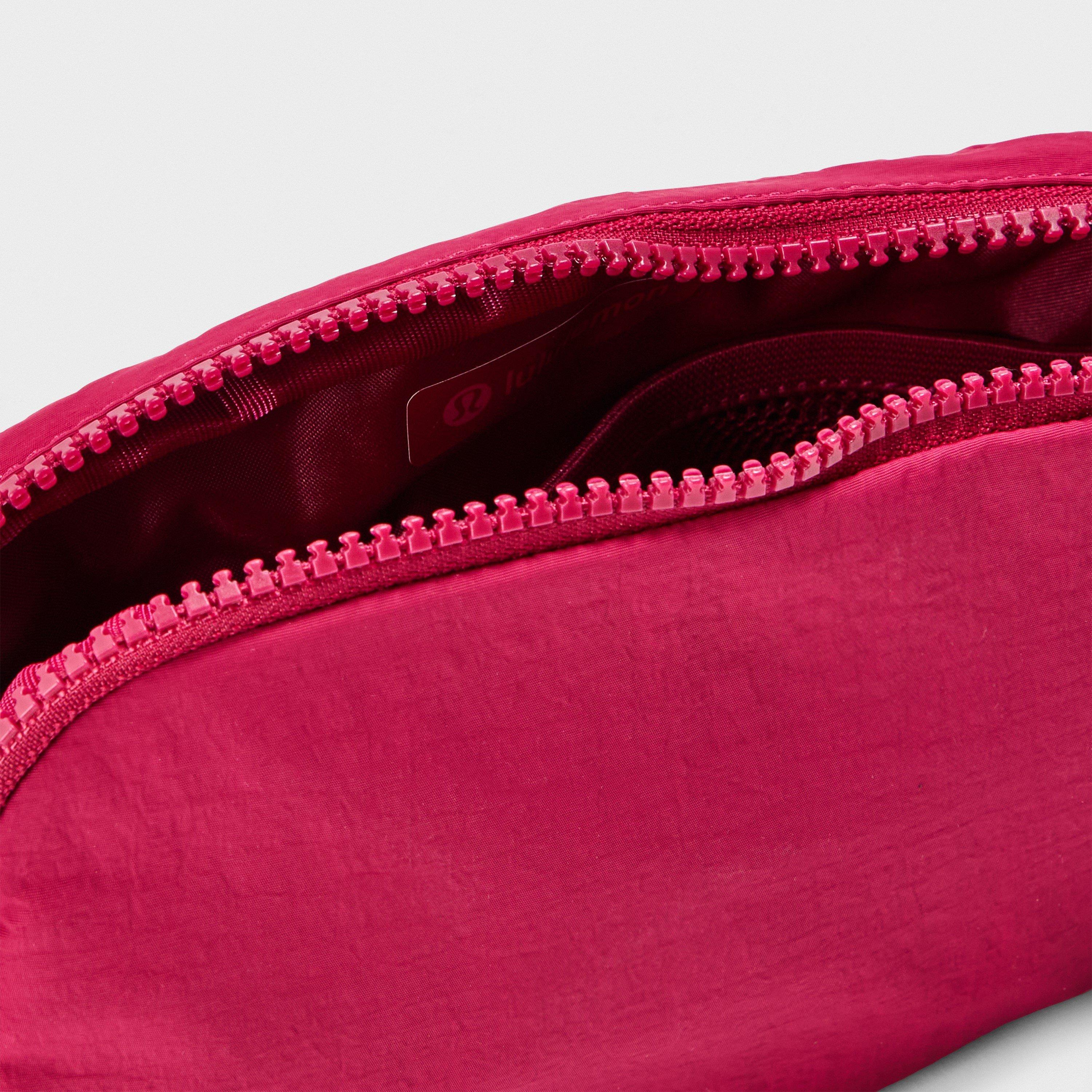 Berry Rumble - Lululemon - Women'S Plain Everywhere Belt Bag - 5