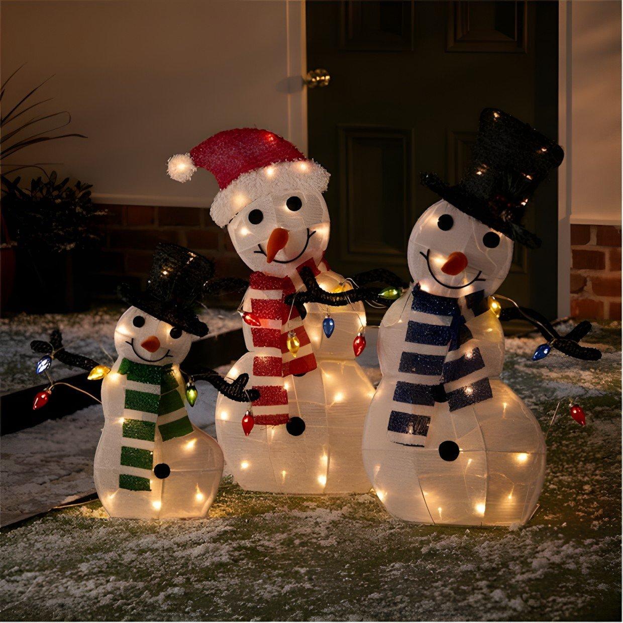 Blanc - The Spirit Of Christmas - Outdoor  Snowman Family 54 White One Size - 1
