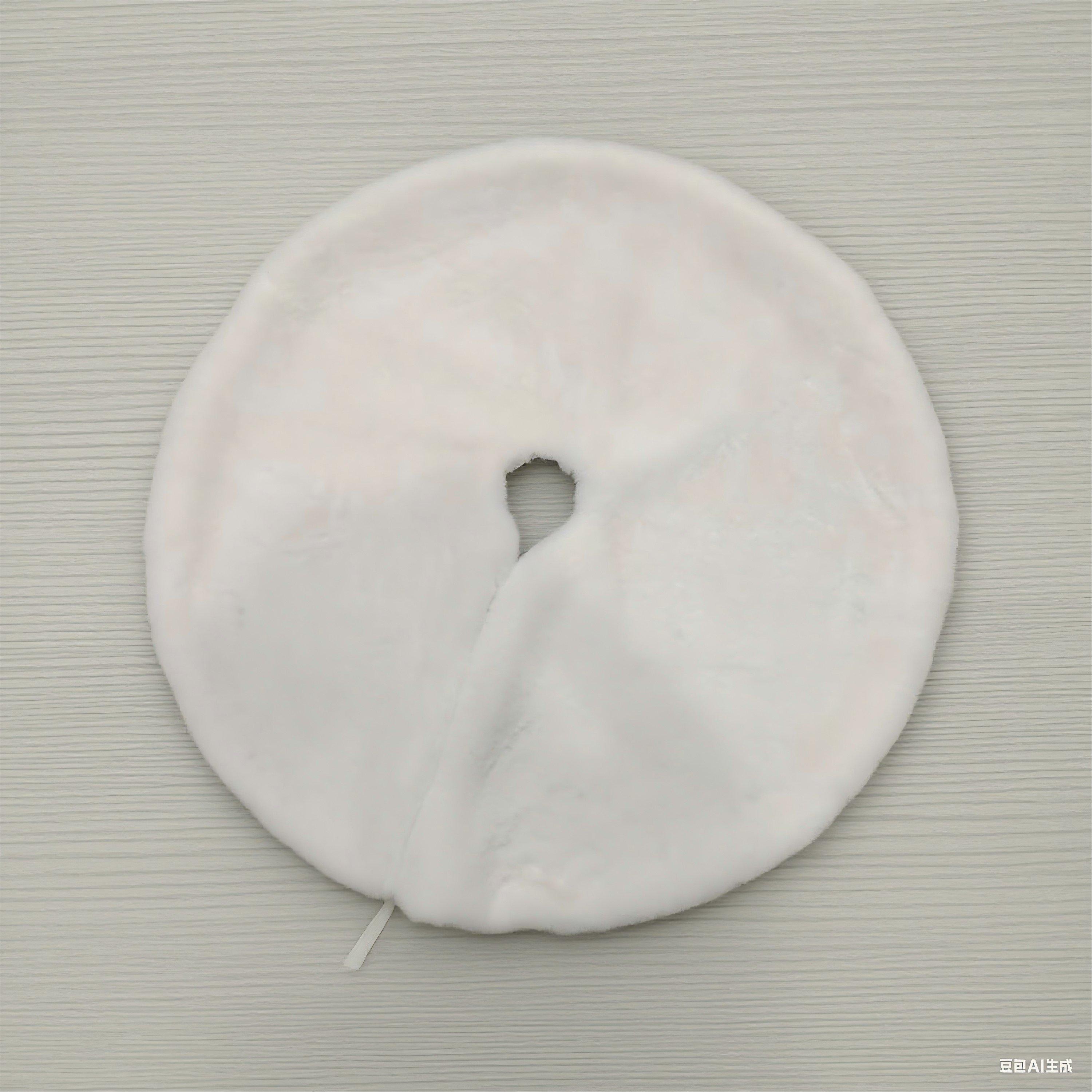 White - The Spirit Of Christmas - Fur Tree Skirt 54 White One Size