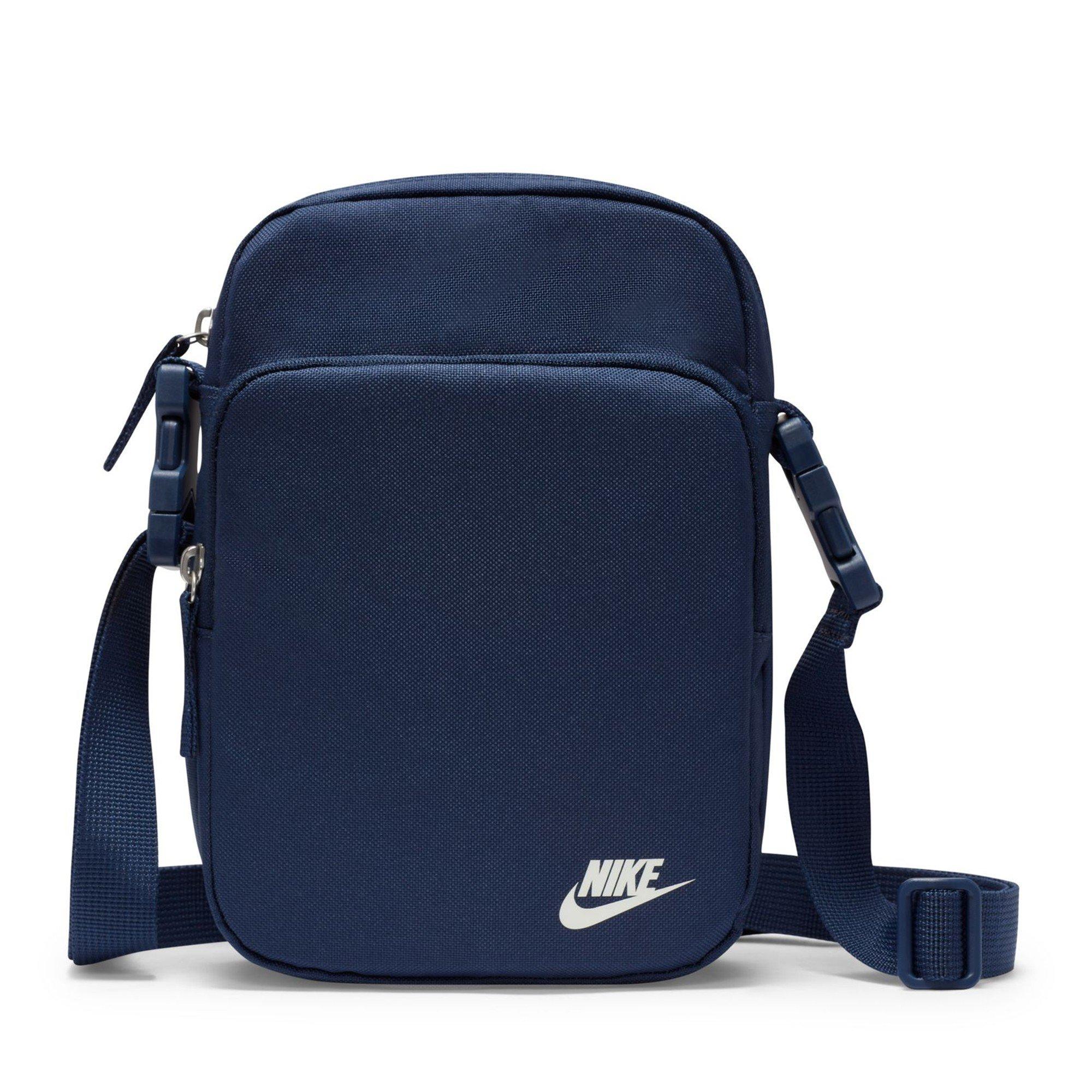 Nike Heritage Crossbody Bag