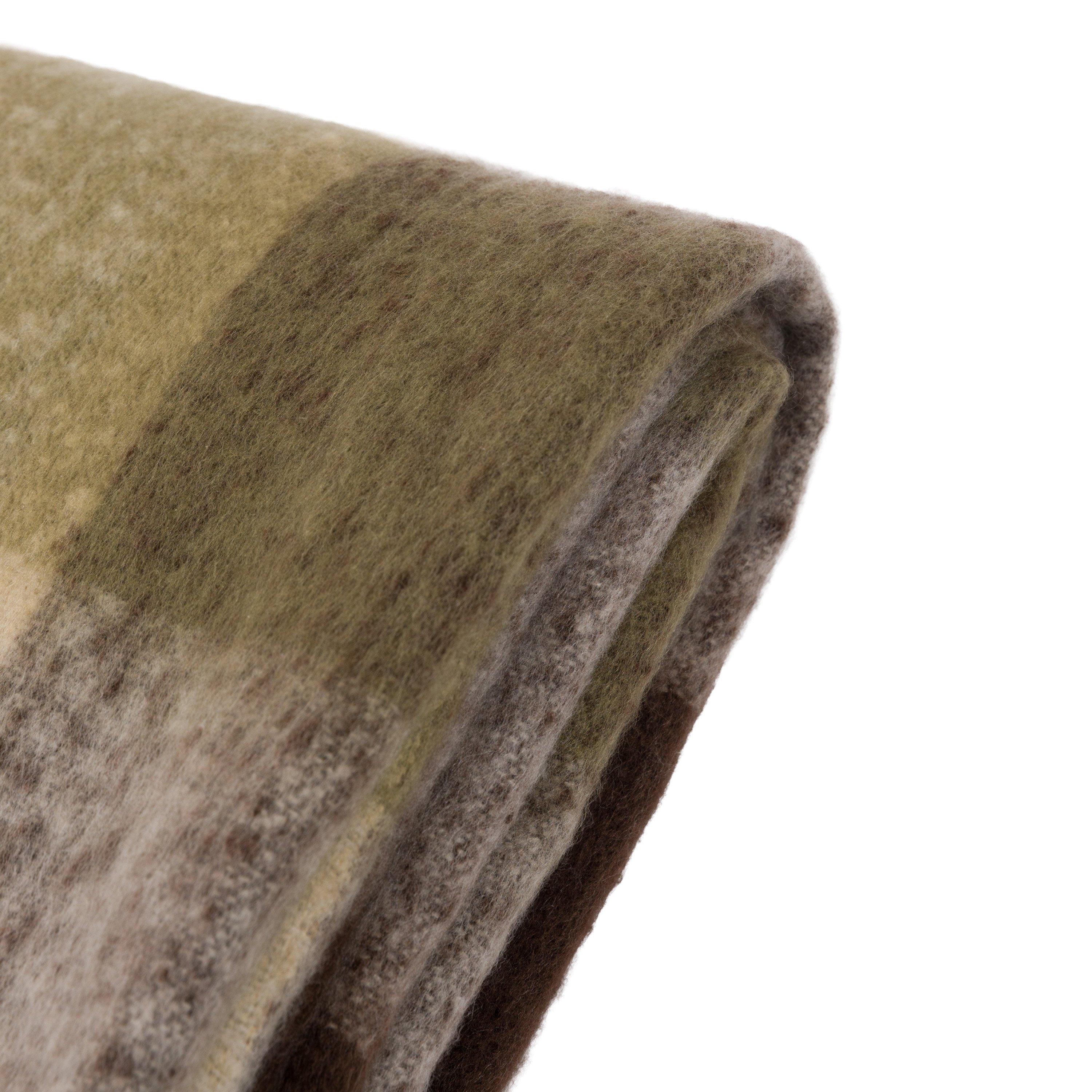 1300x1700mm - Gallery - Gallery Check Faux Moh 64 - 5