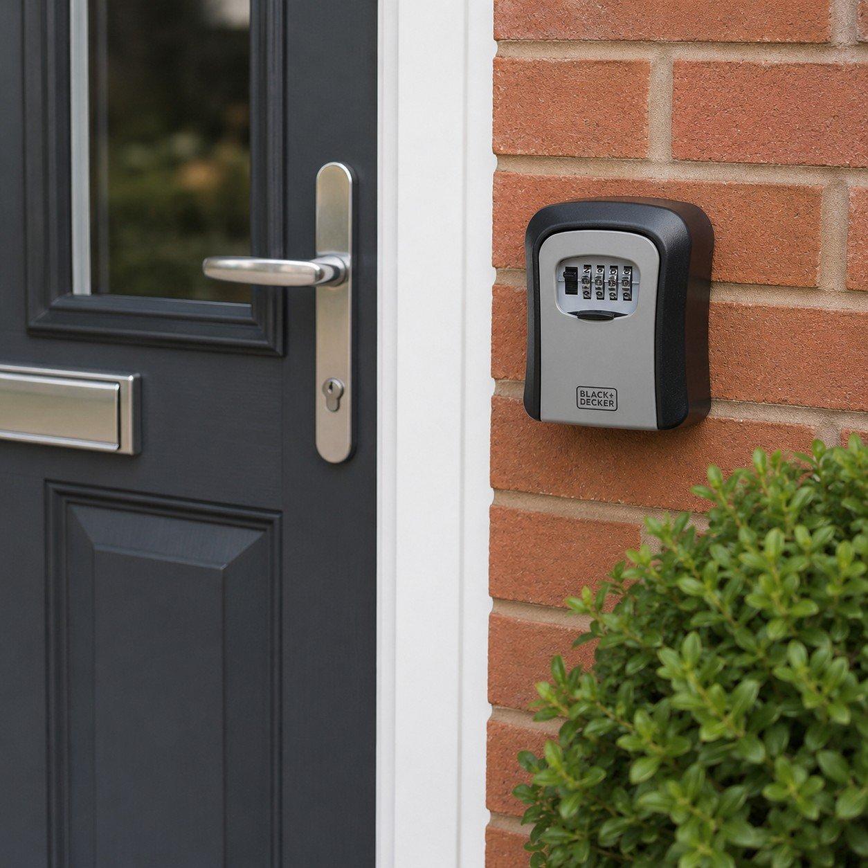 Multi - Black and Decker - BLACK+DECKER Key Safe With Combination Lock - 3