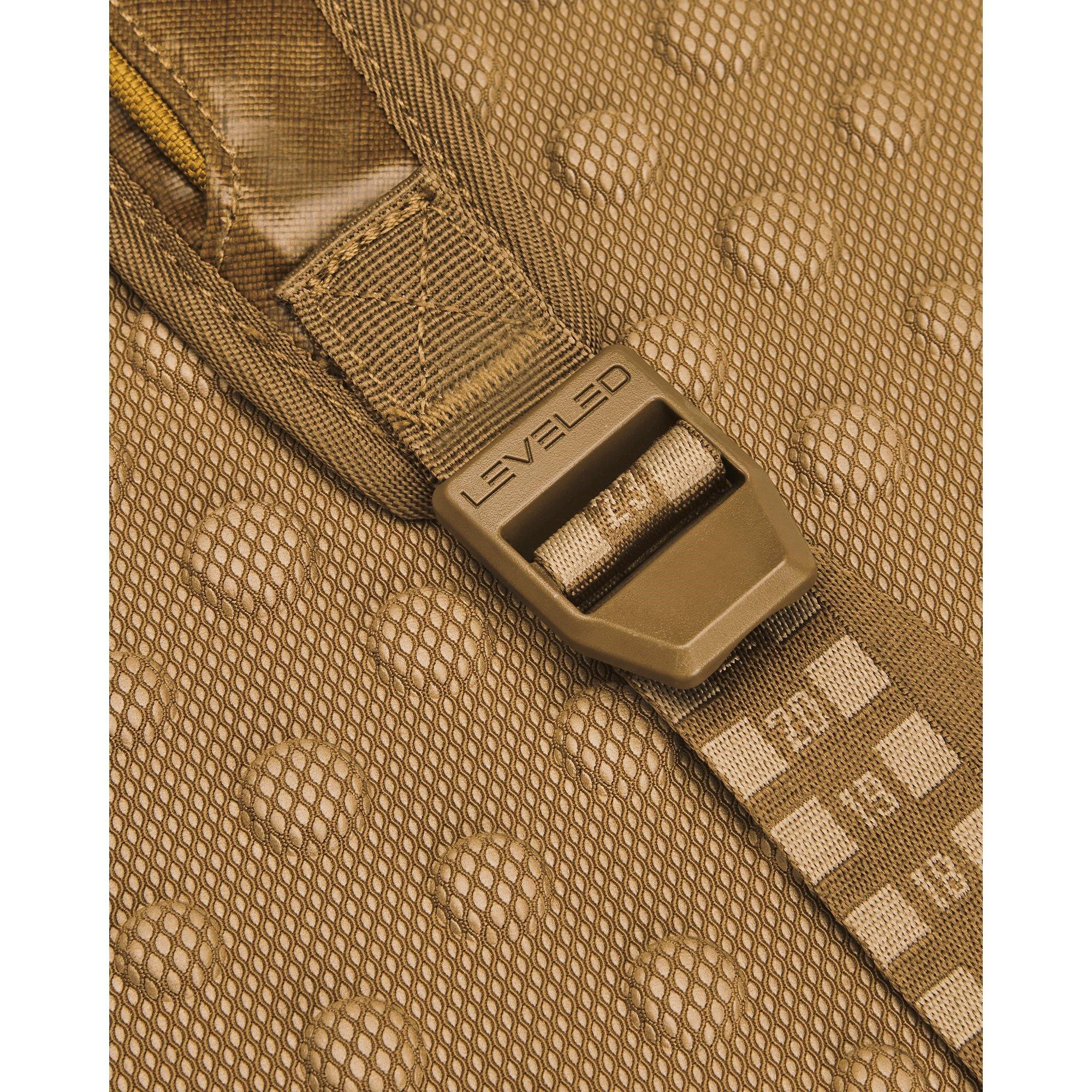 Kojote/Kamel - Under Armour - Adults Summit Small Backpack - 8