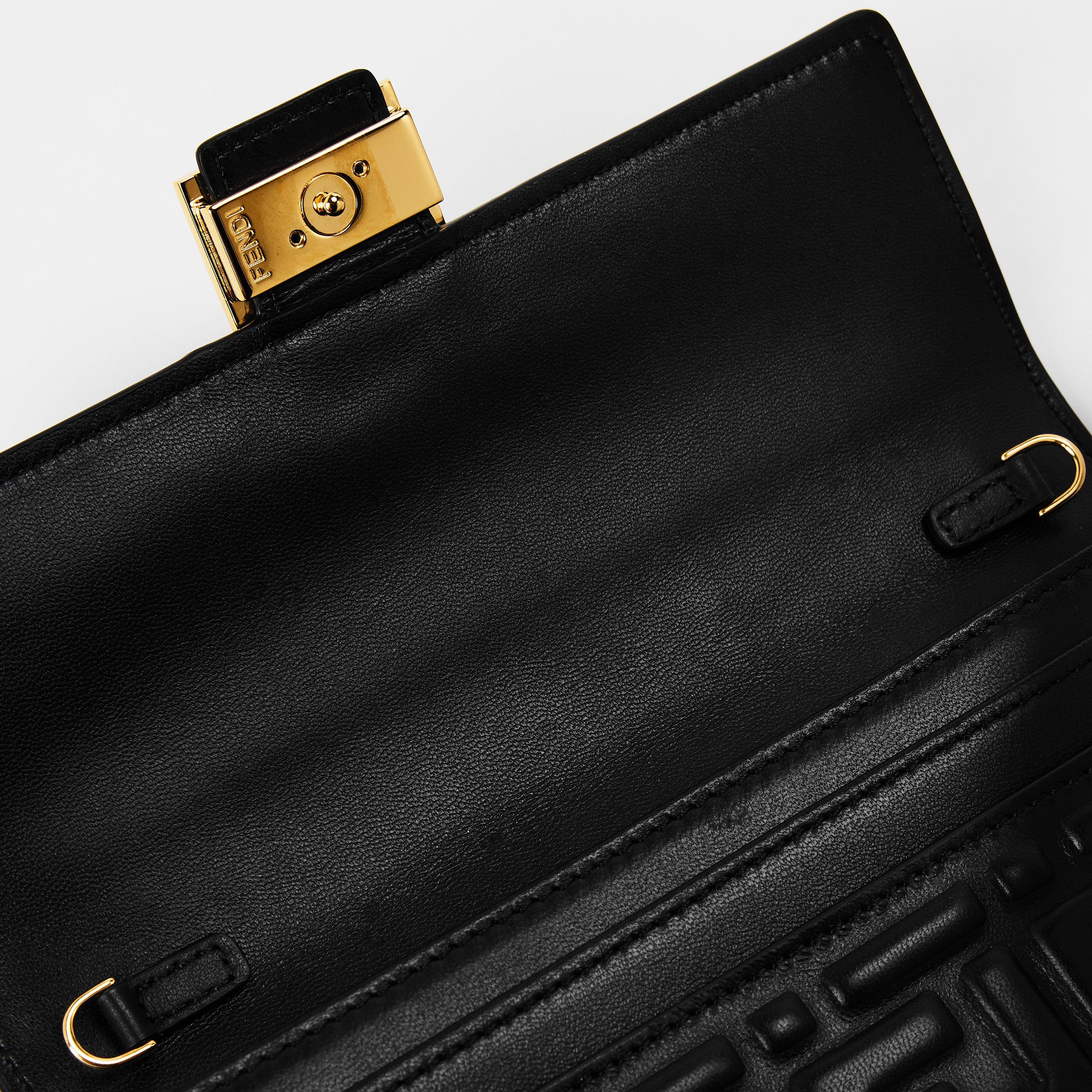 Nero - Fendi - Womens Baguette Continental Wallet On Chain - 5