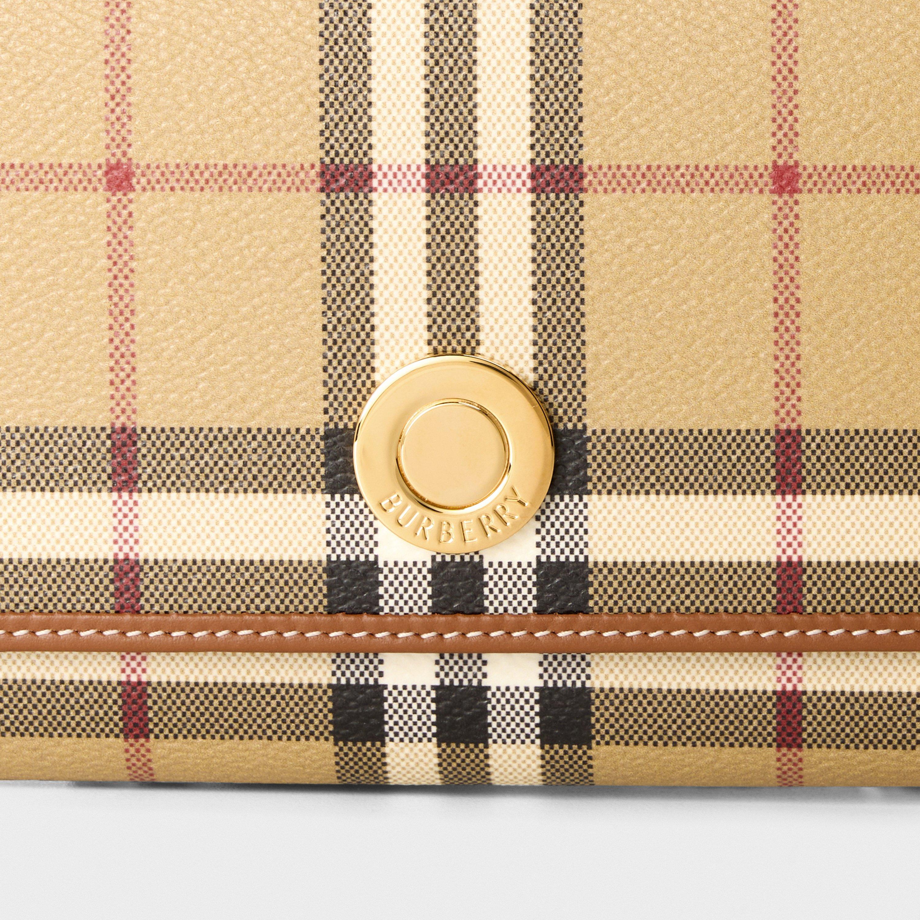 V Check - Burberry - Hannah Check Wallet on Chain - 4