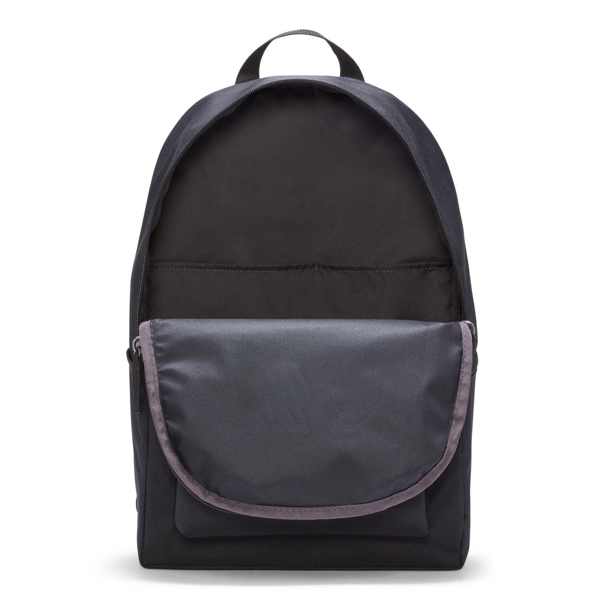 Blk/Blk/Wht - Nike - Heritage Backpack - 4
