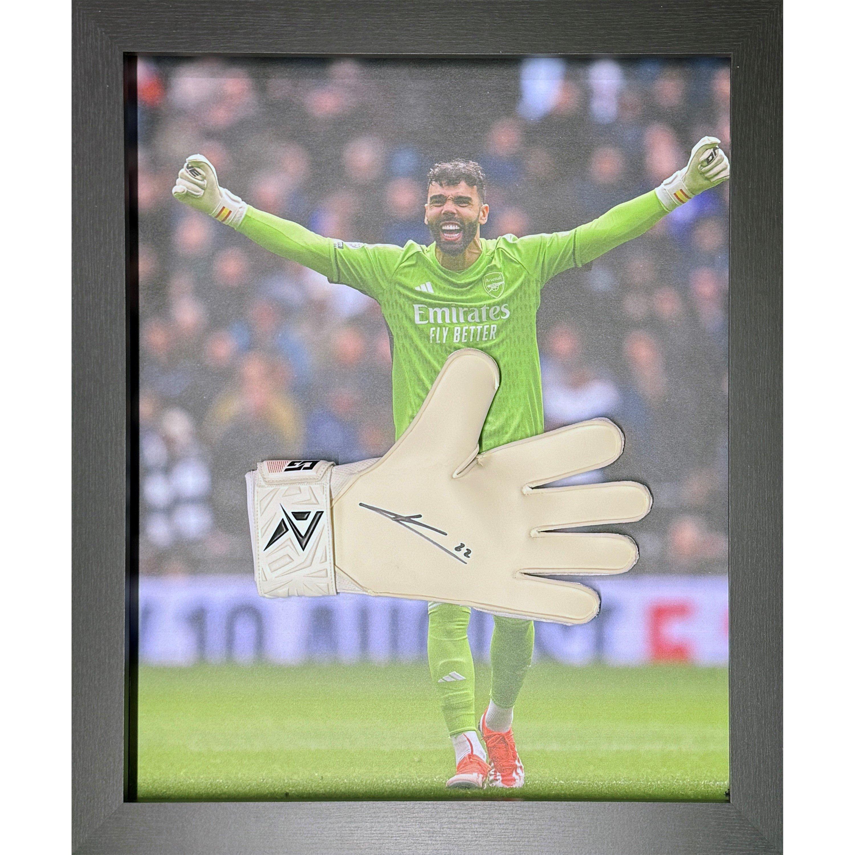 White - AllStarSignings Ltd - David Raya signed Arsenal glove - 1