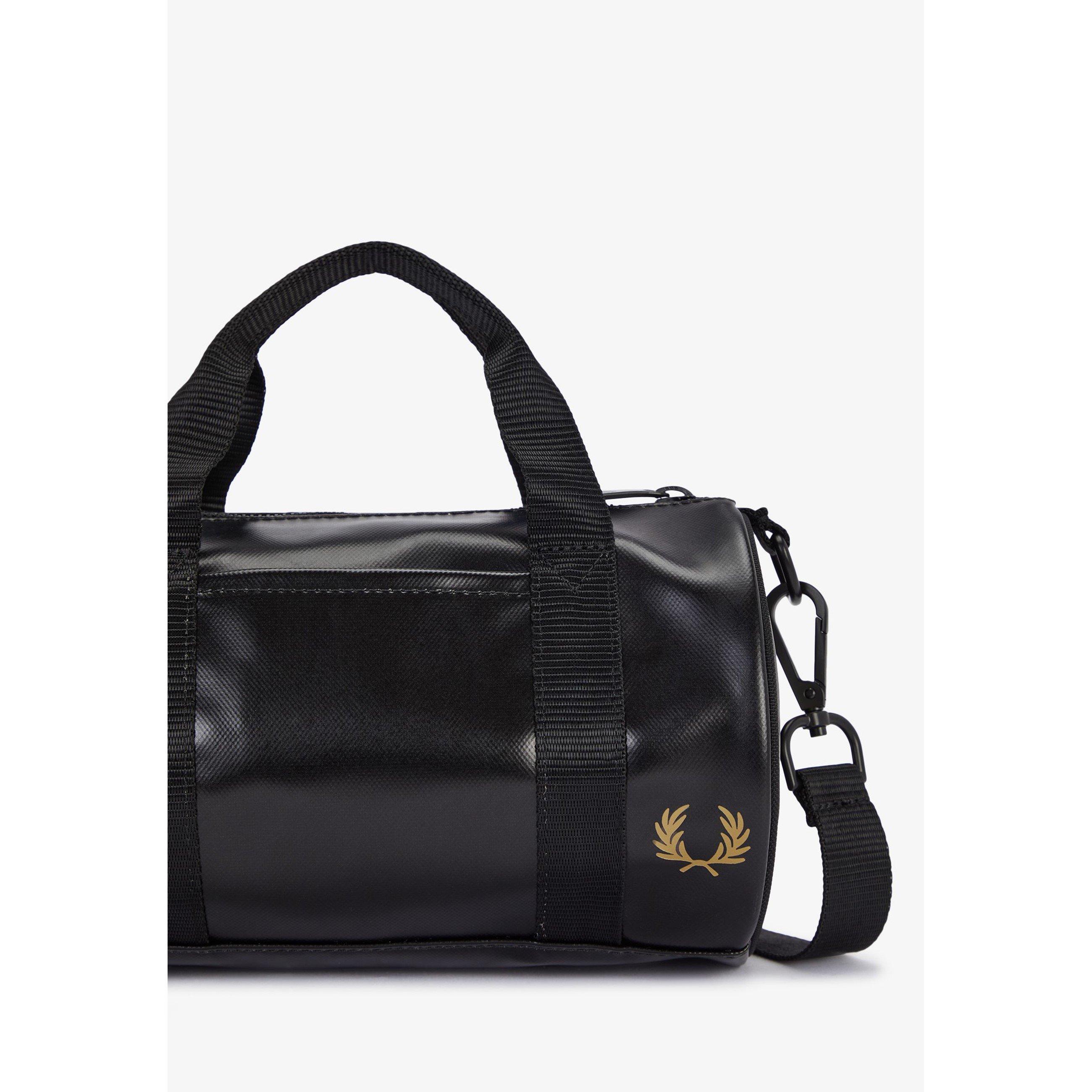 Blk/Gld 774 - Fred Perry - Mini Barrel Holdall - 4