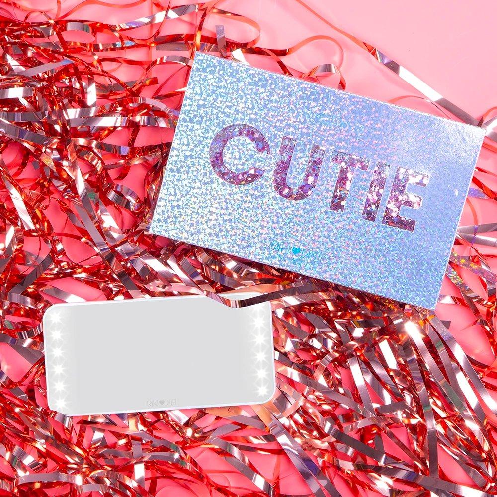 Iridescent - Glamcor - Cutie - 4