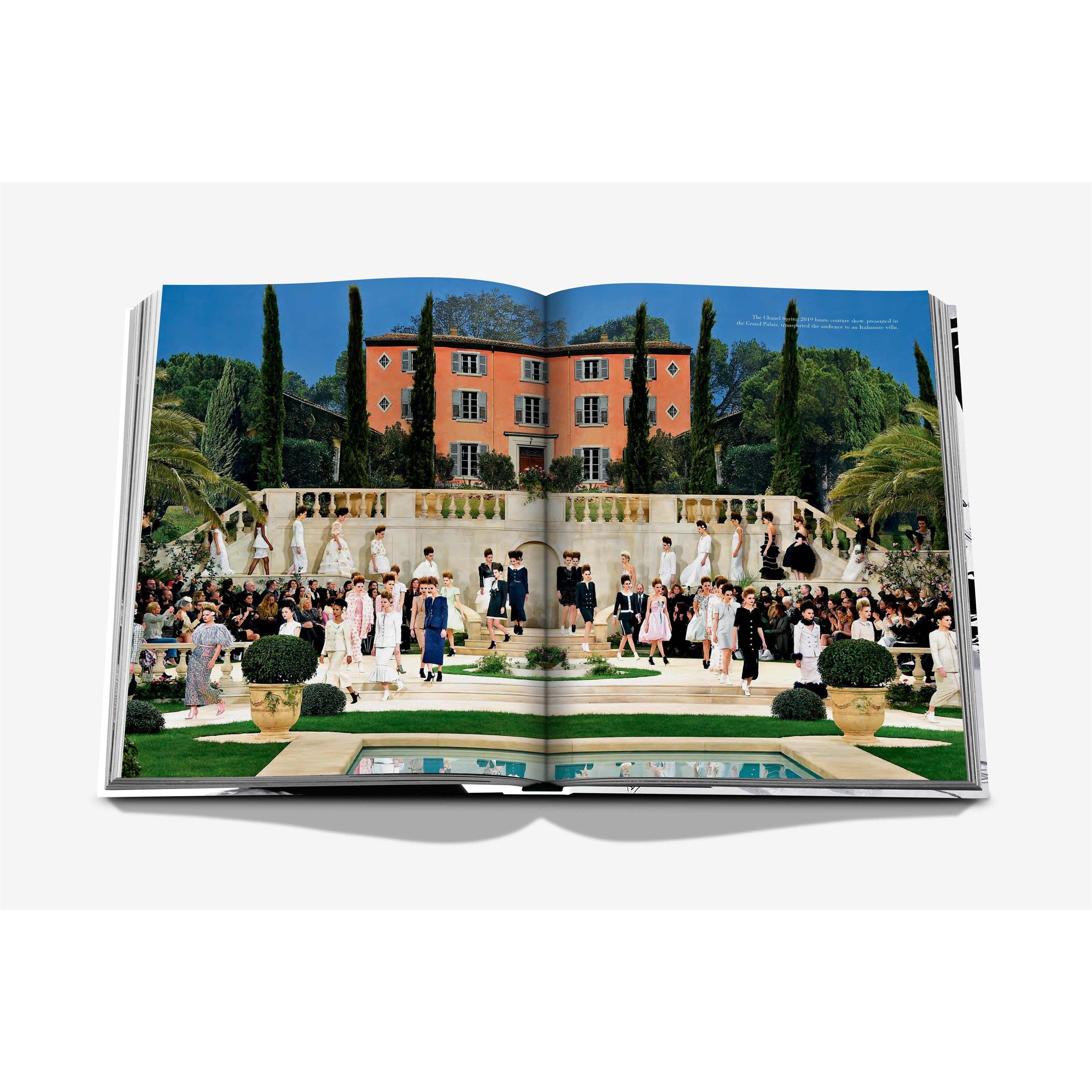 White - Assouline - Chanel: The Legend of an Icon - 12