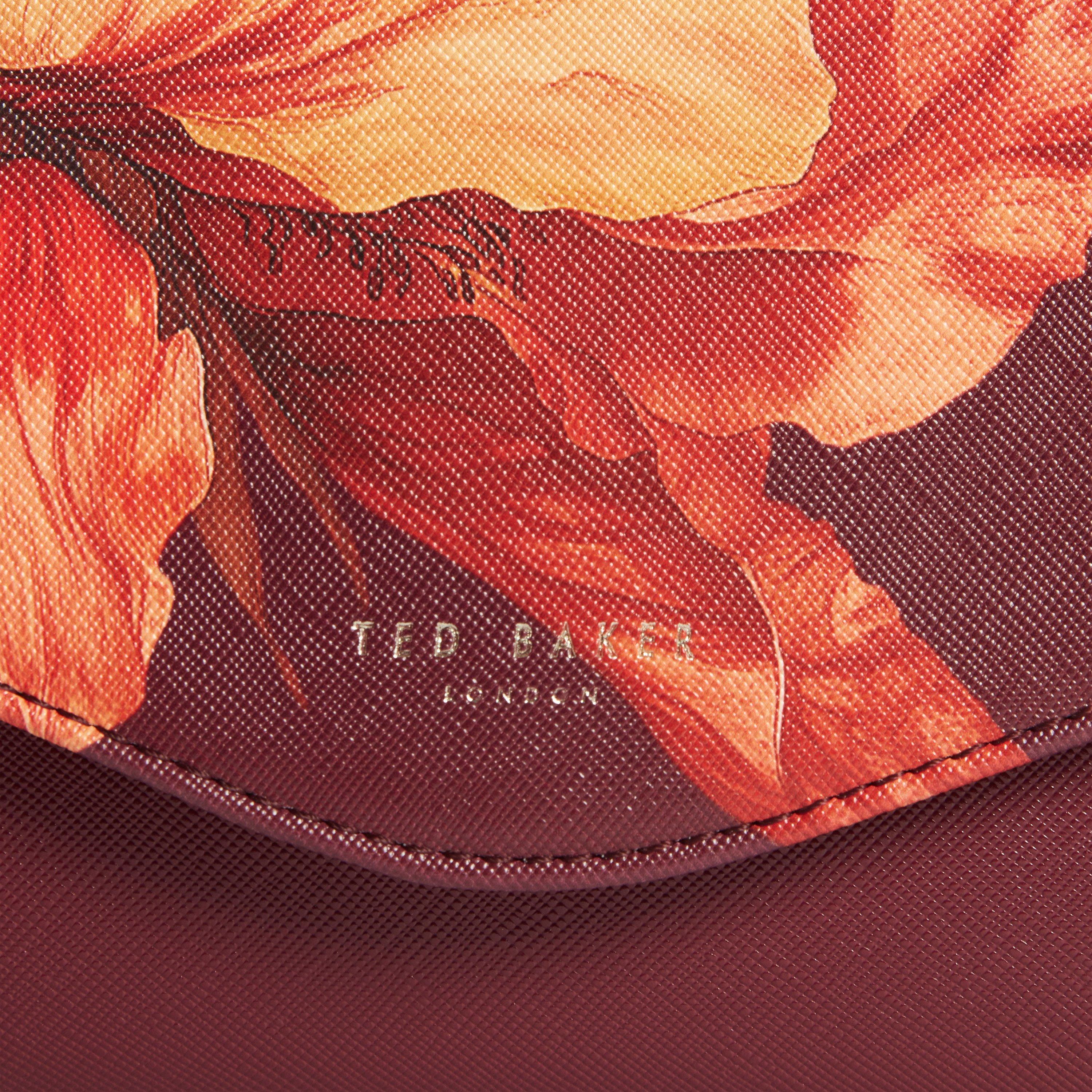 Wine - Ted Baker - Ted FlorIcon EnvPch Ld62 - 4