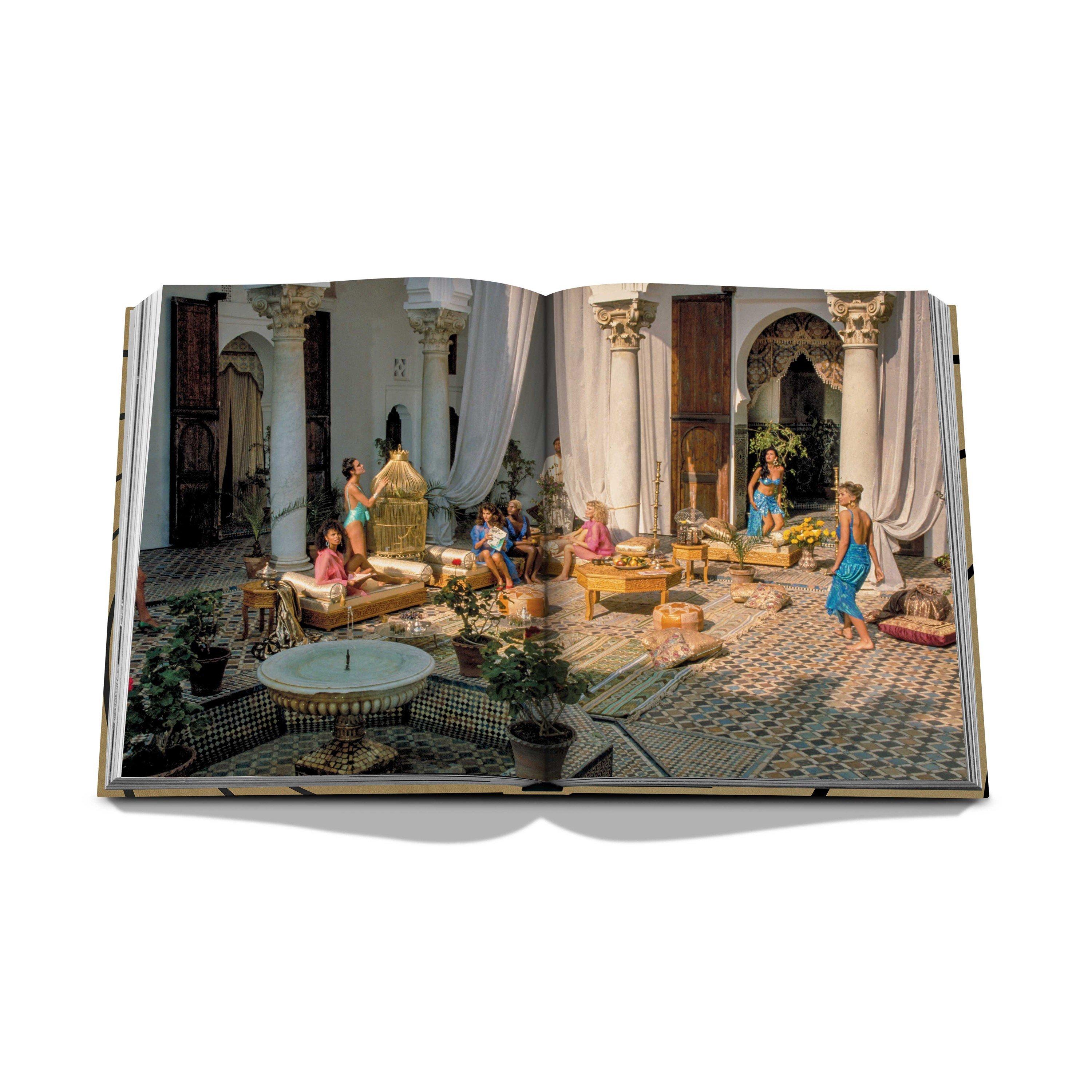 Gold - Assouline - James Bond Destinations - 8