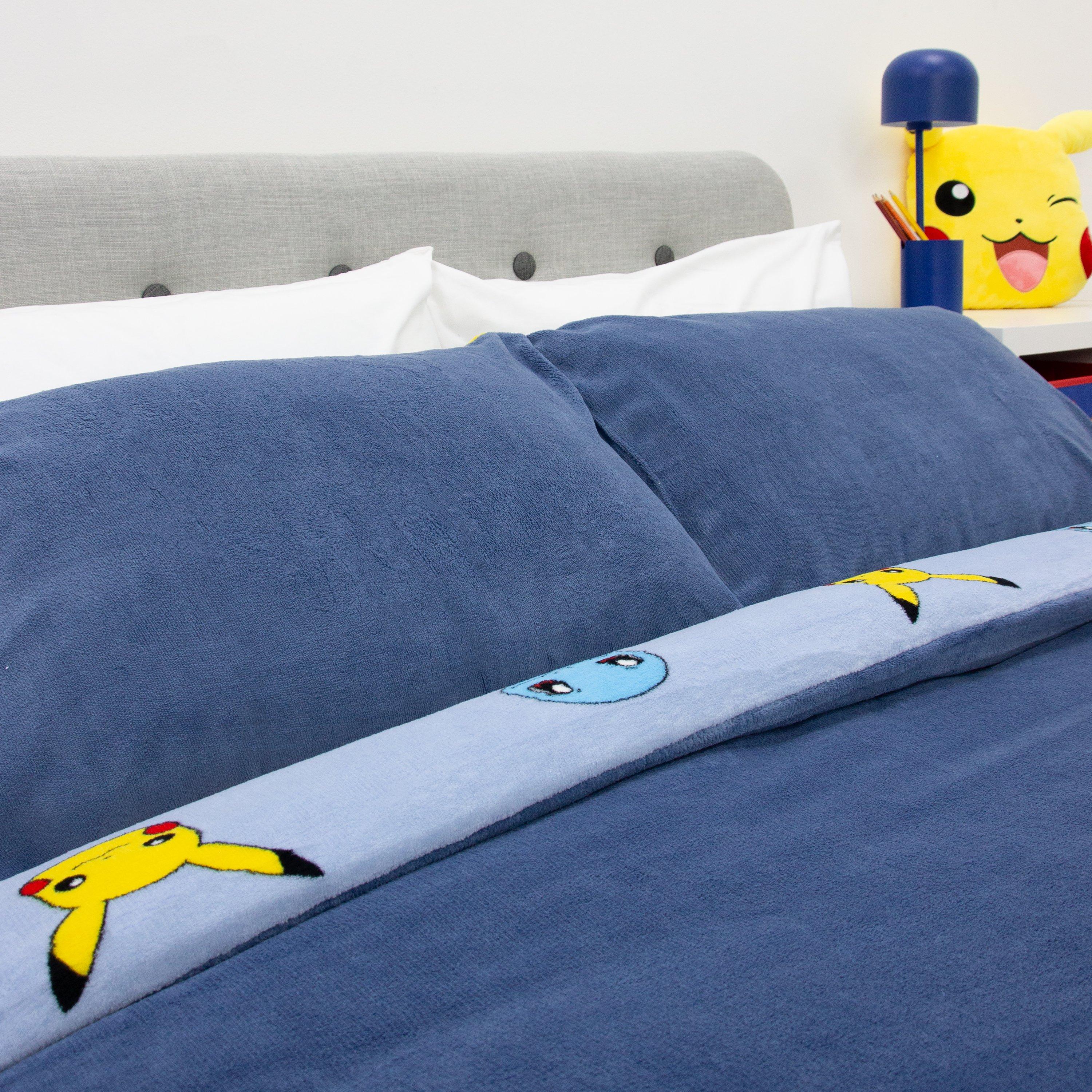 Pokemon Pokemon Snuggle Double Fleece Duvet | Sports Direct