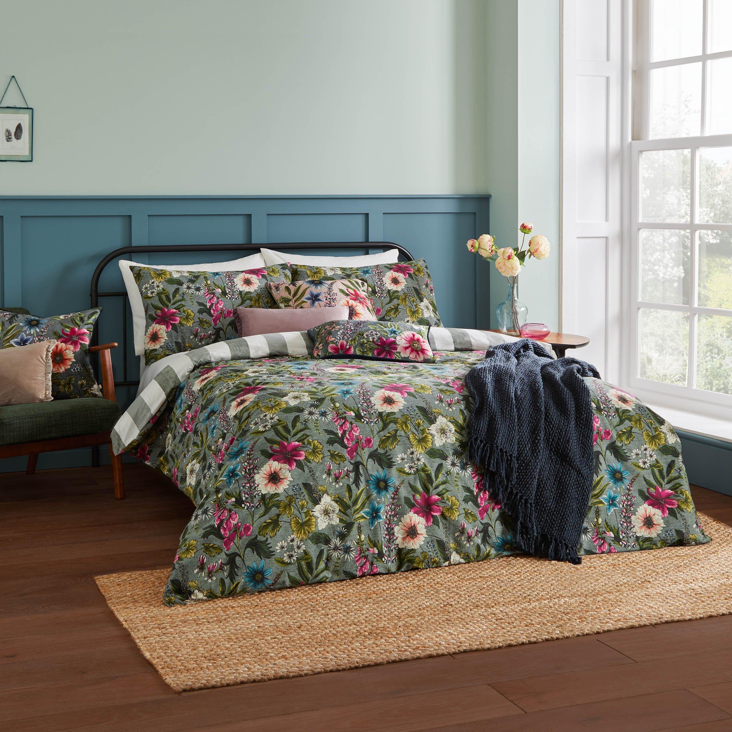 Wylder Hidcote Manor Botanical Duvet Set