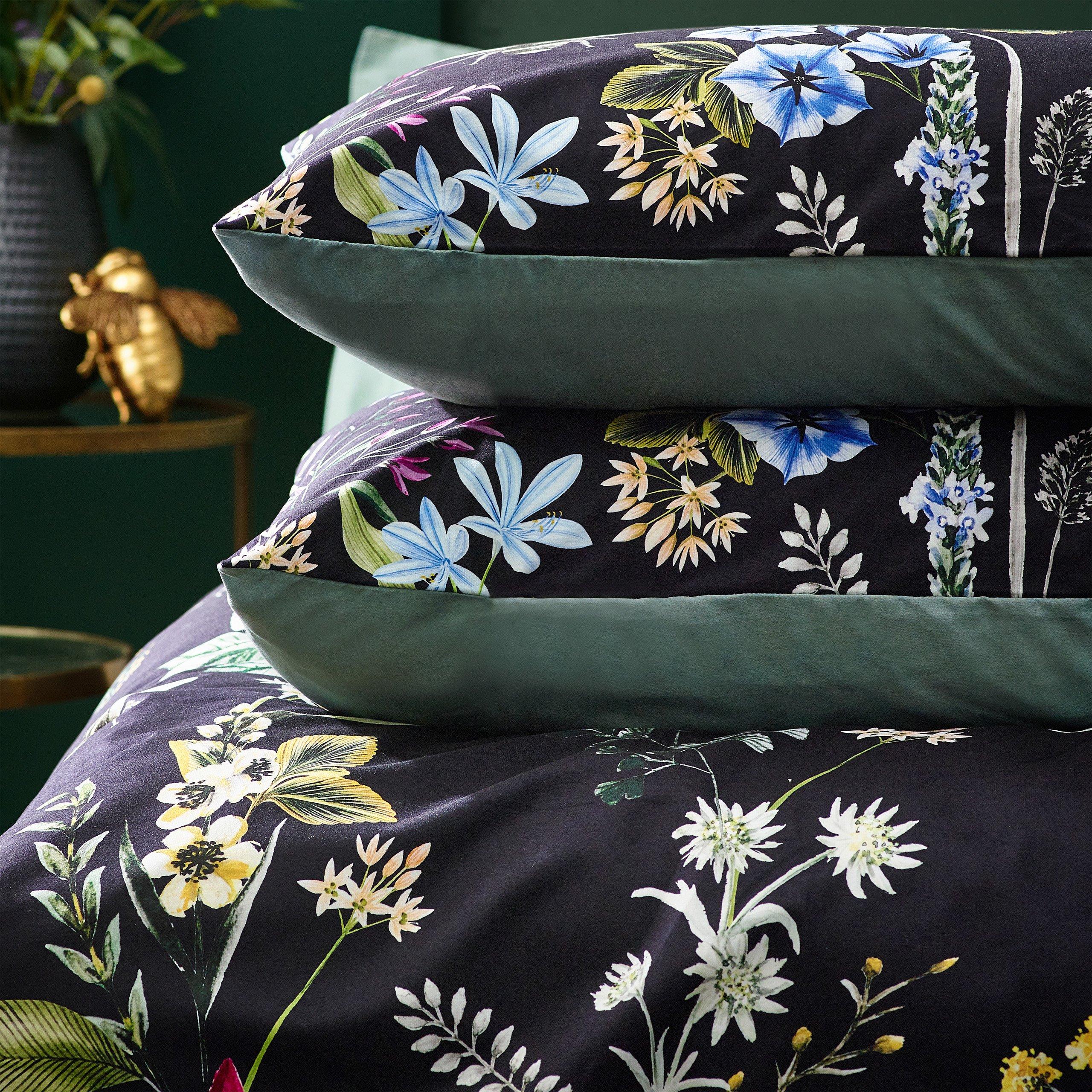 Black - Wylder - Midnight Bee Floral Velvet Duvet Set - 6