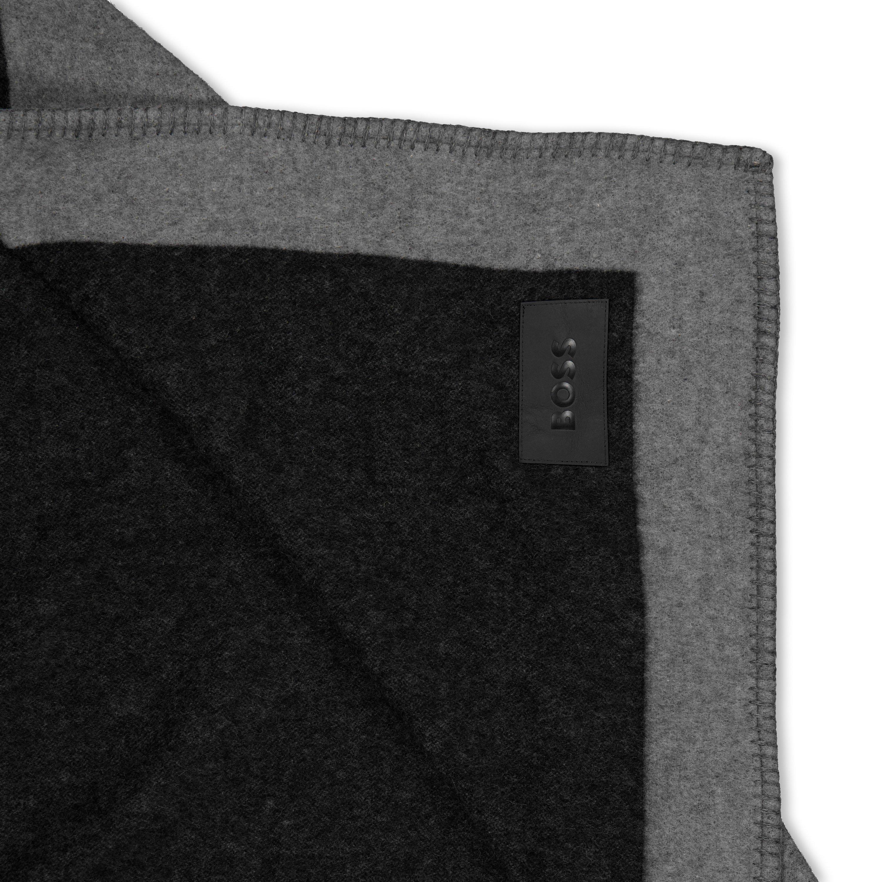 Graphite - Boss Home - Hugo Sig Throw 64 - 2