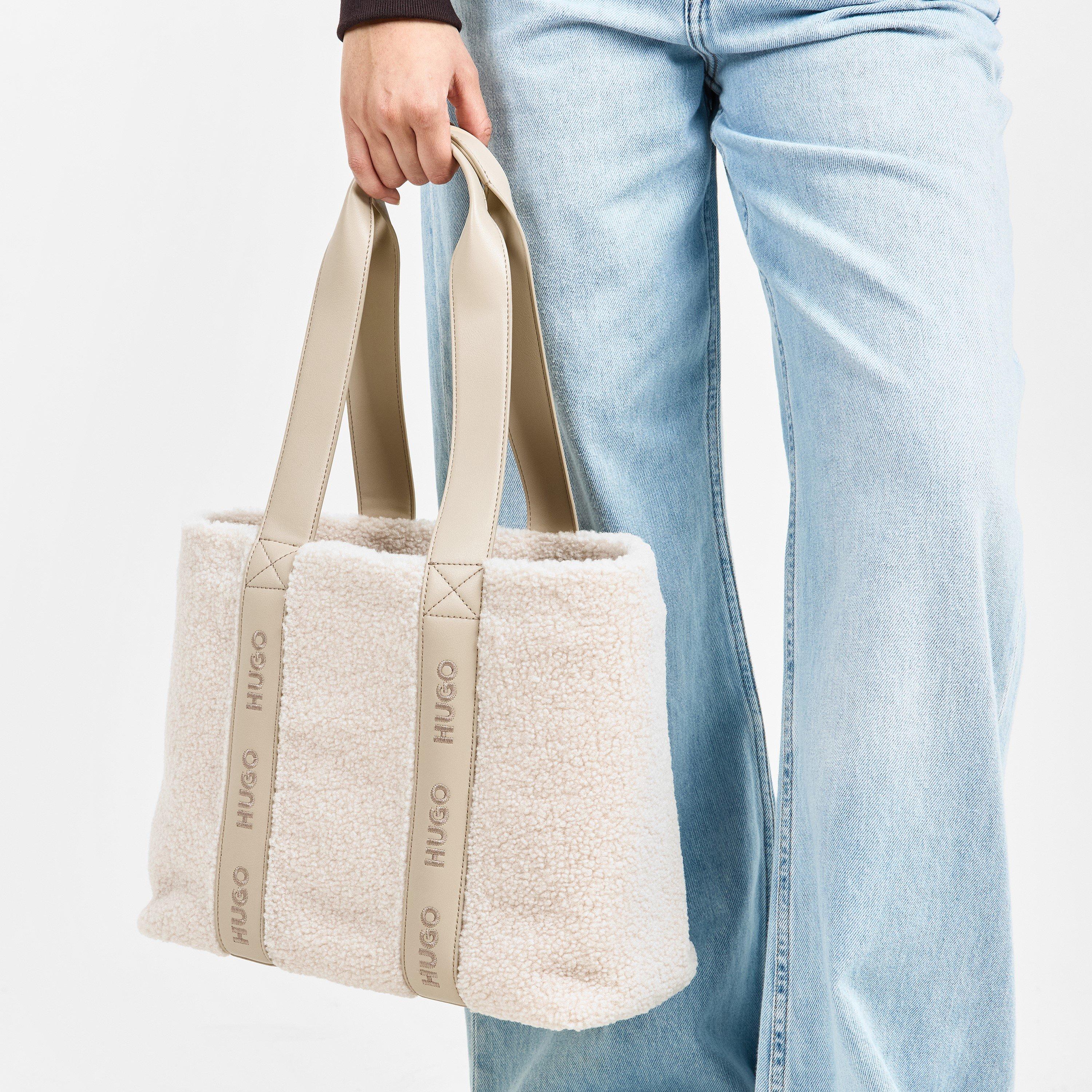 Open White 118 - Hugo - Women's  Red Tote Bag - 3
