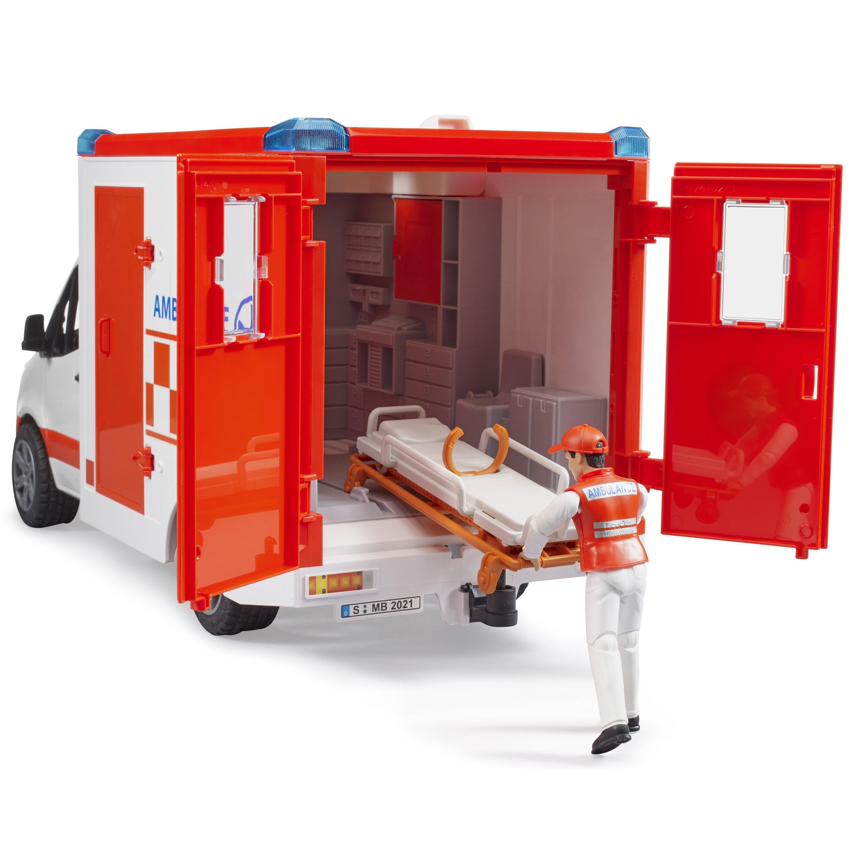Multi - Bruder - Bruder 1:16 MB Sprinter Ambulance with driver and - 5