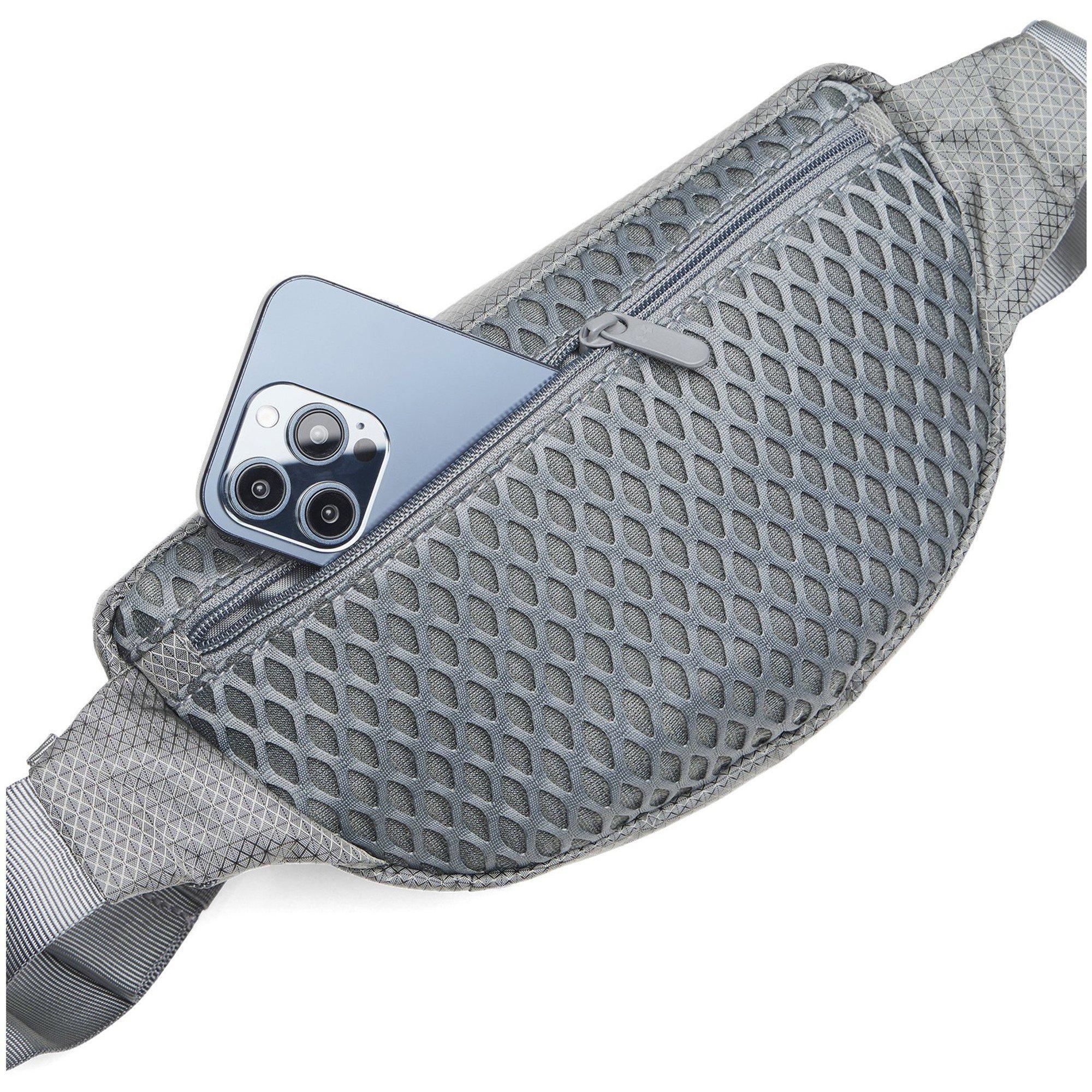 Green/Blu/White - Under Armour - UA Explor Waist Pack 63 - 1