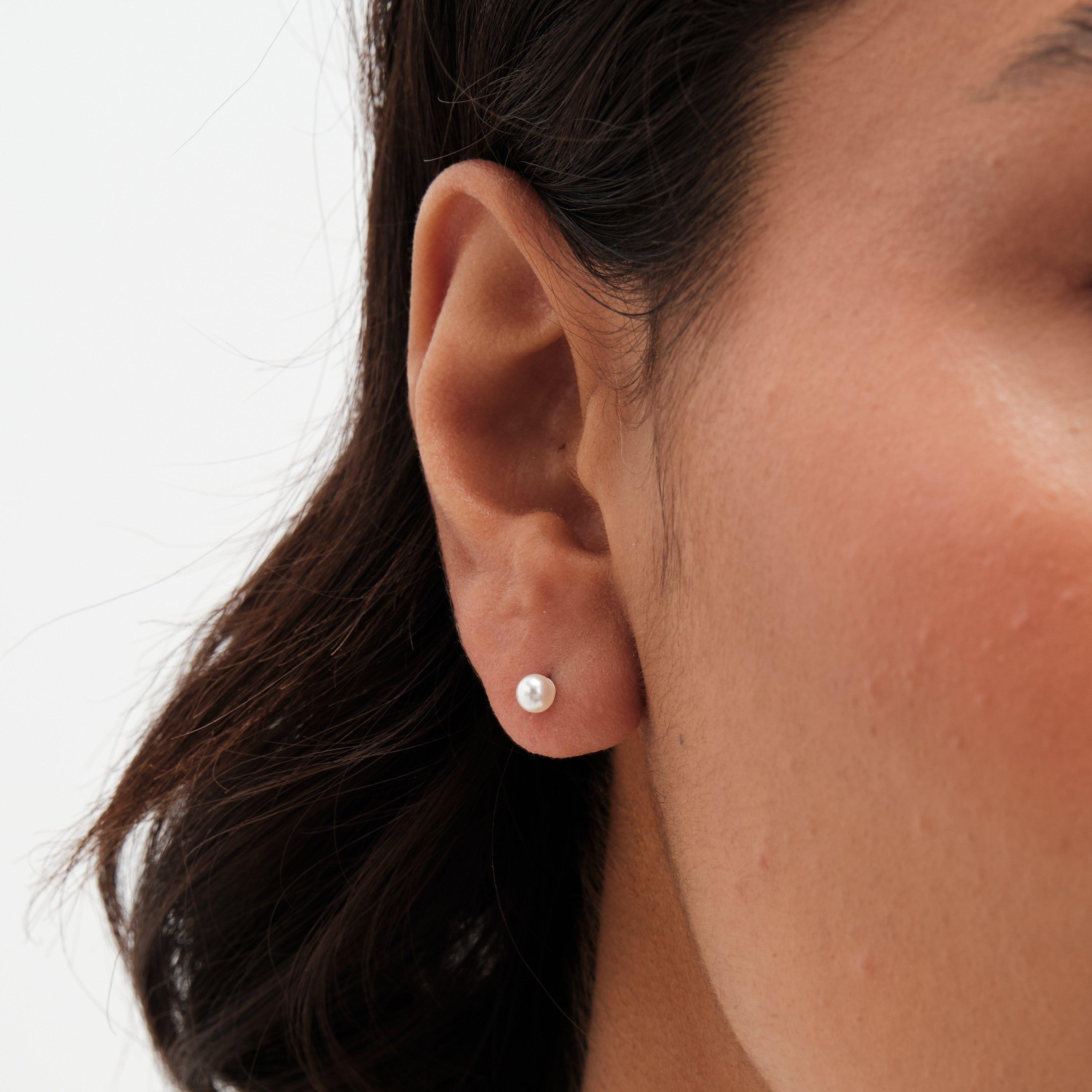 Silver - Simply Silver - Silver Sterling Silver 925 Pearl Stud Earrings - 2