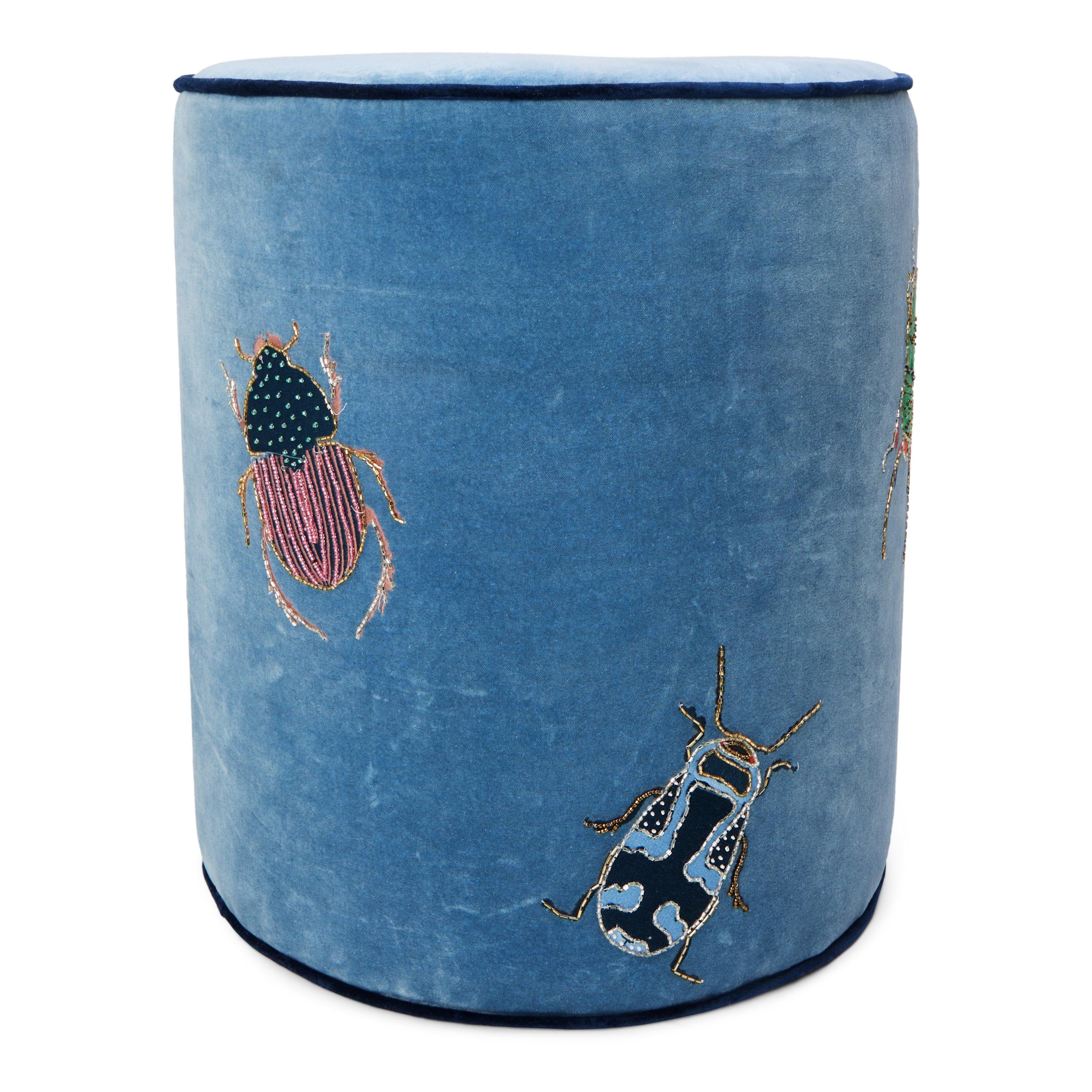 Blue - Anna and Nina - Anna Bugging You Pouf 71 - 2