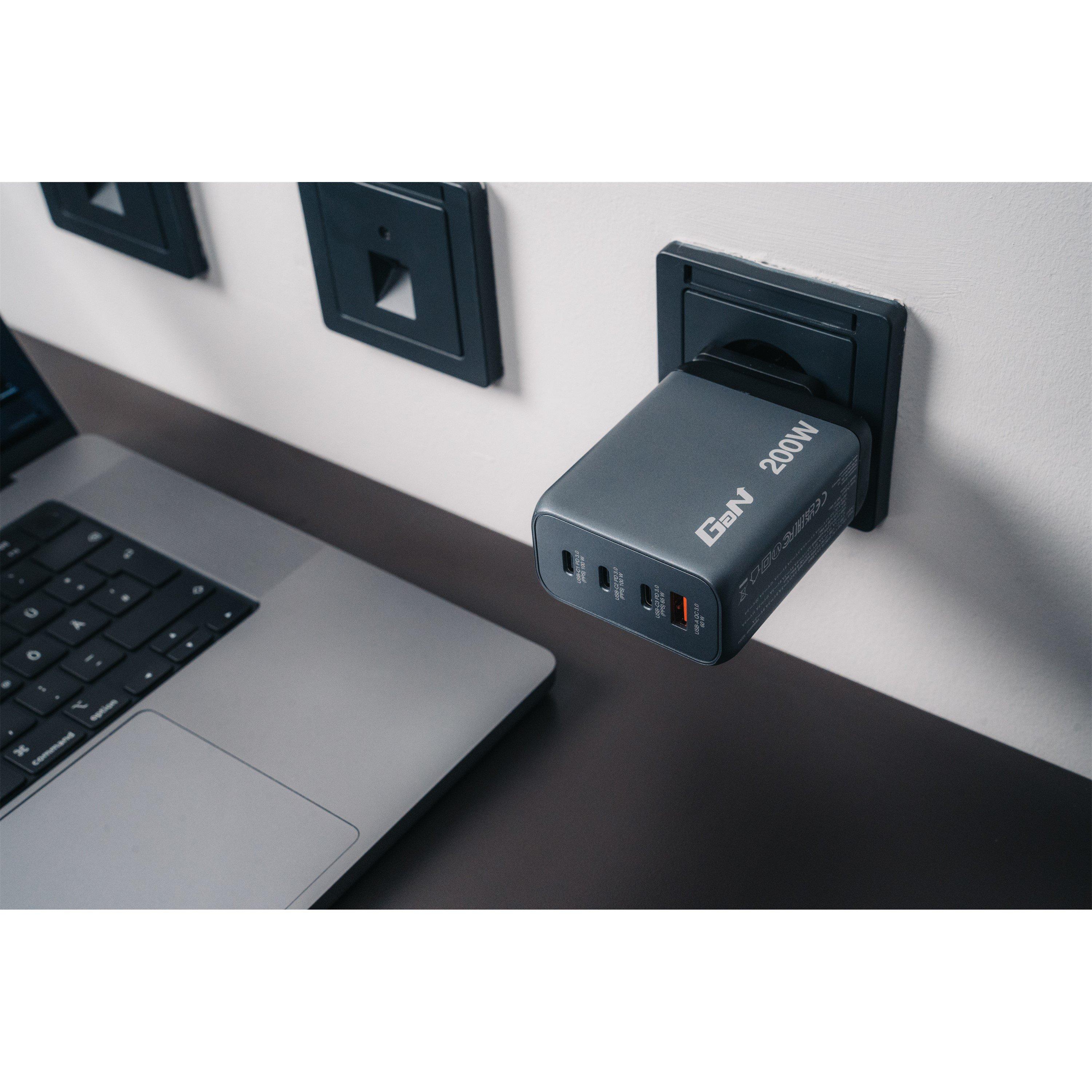 White - Verbatim - 200W 4-Port GaN Wall Charger 2 x USB-C® PD 100W / 1 x USB-C® PD 65W / 1 x USB QC 3.0 (EU/UK/US) - 10