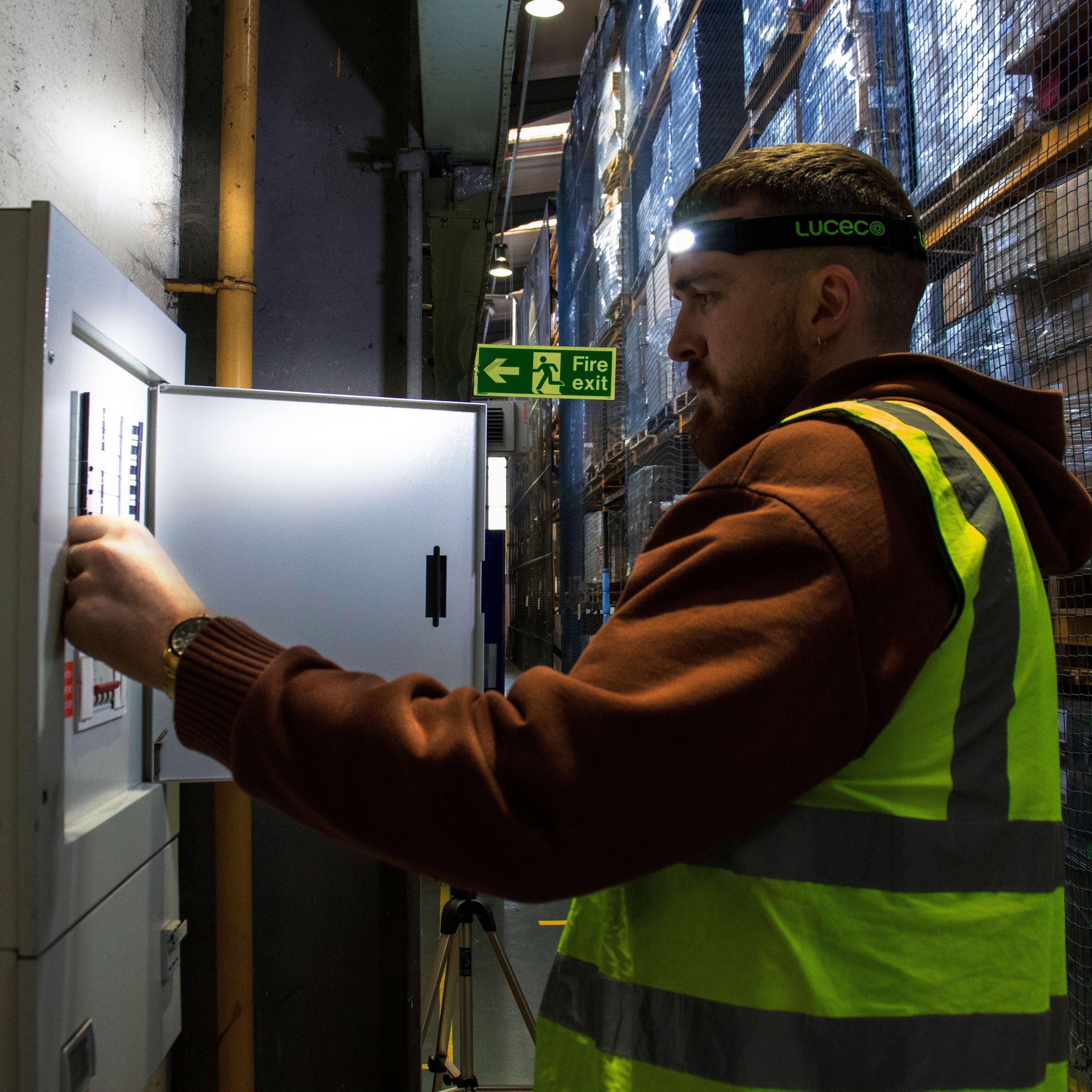 Black - Luceco - Luceco Flexible Head Torch Motion Sensor - 6