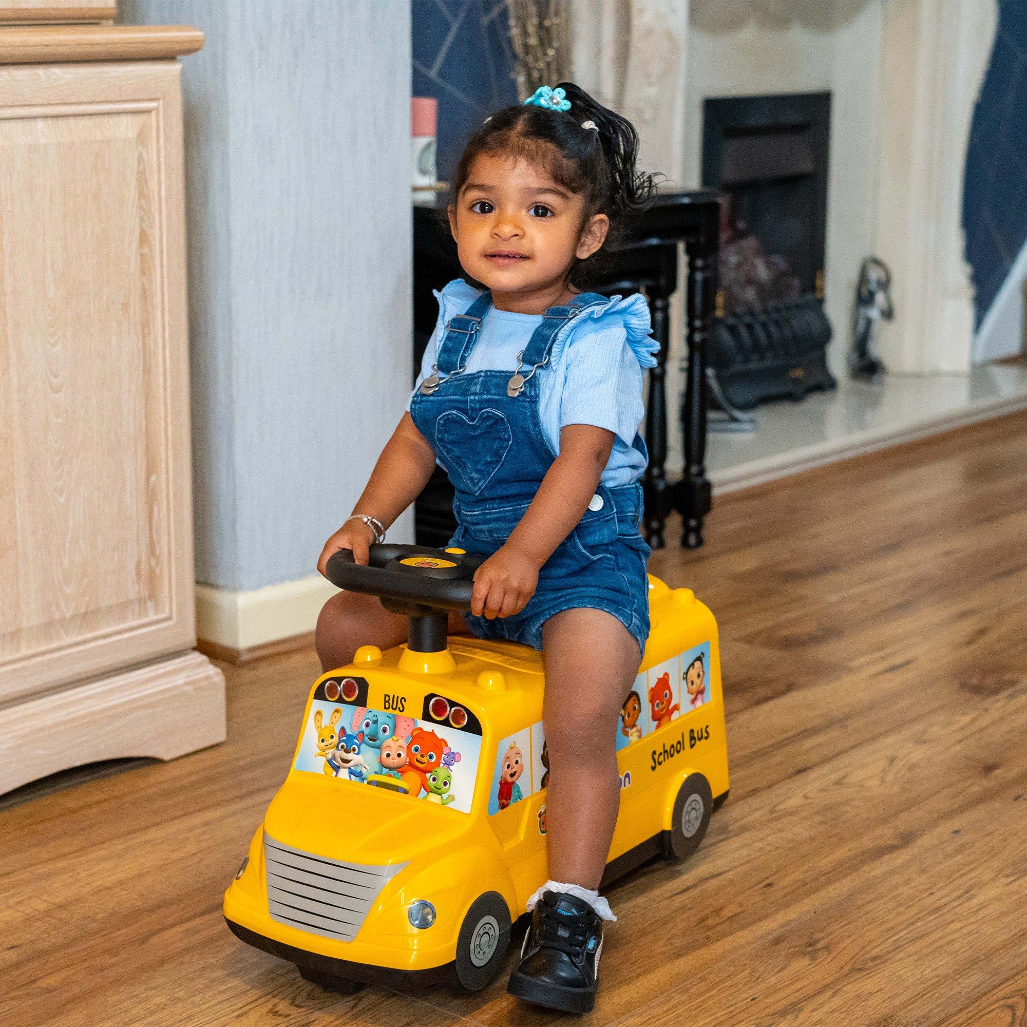 Multicoloured - Cocomelon - CoComelon School Bus Ride On - 2