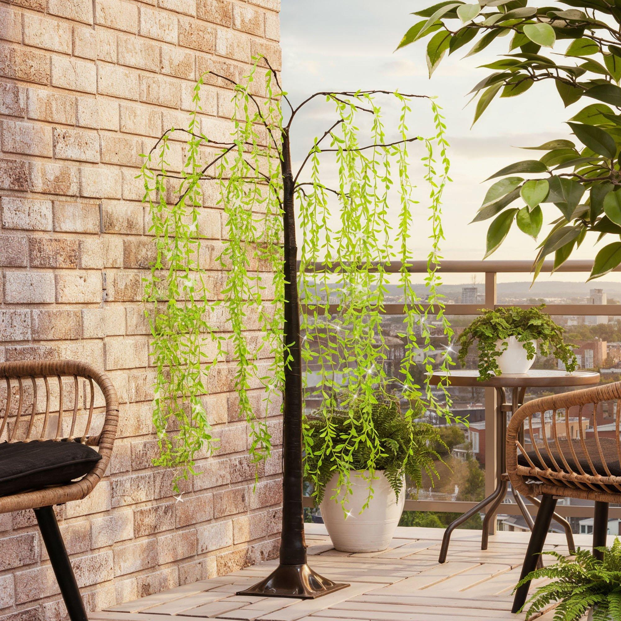 Black/Green - Streetwize - Grand Willow Tree Solar Lights - 1.5M - 1