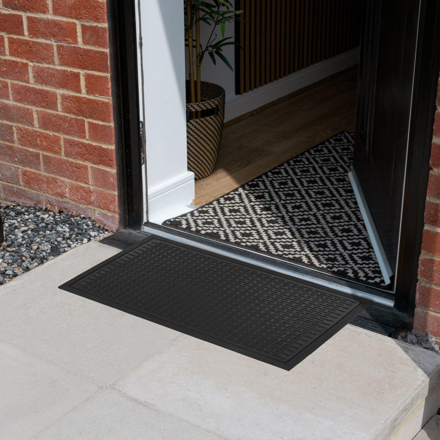 Black - JVL - Olympus Rubber Scraper Medium Doormat - 10