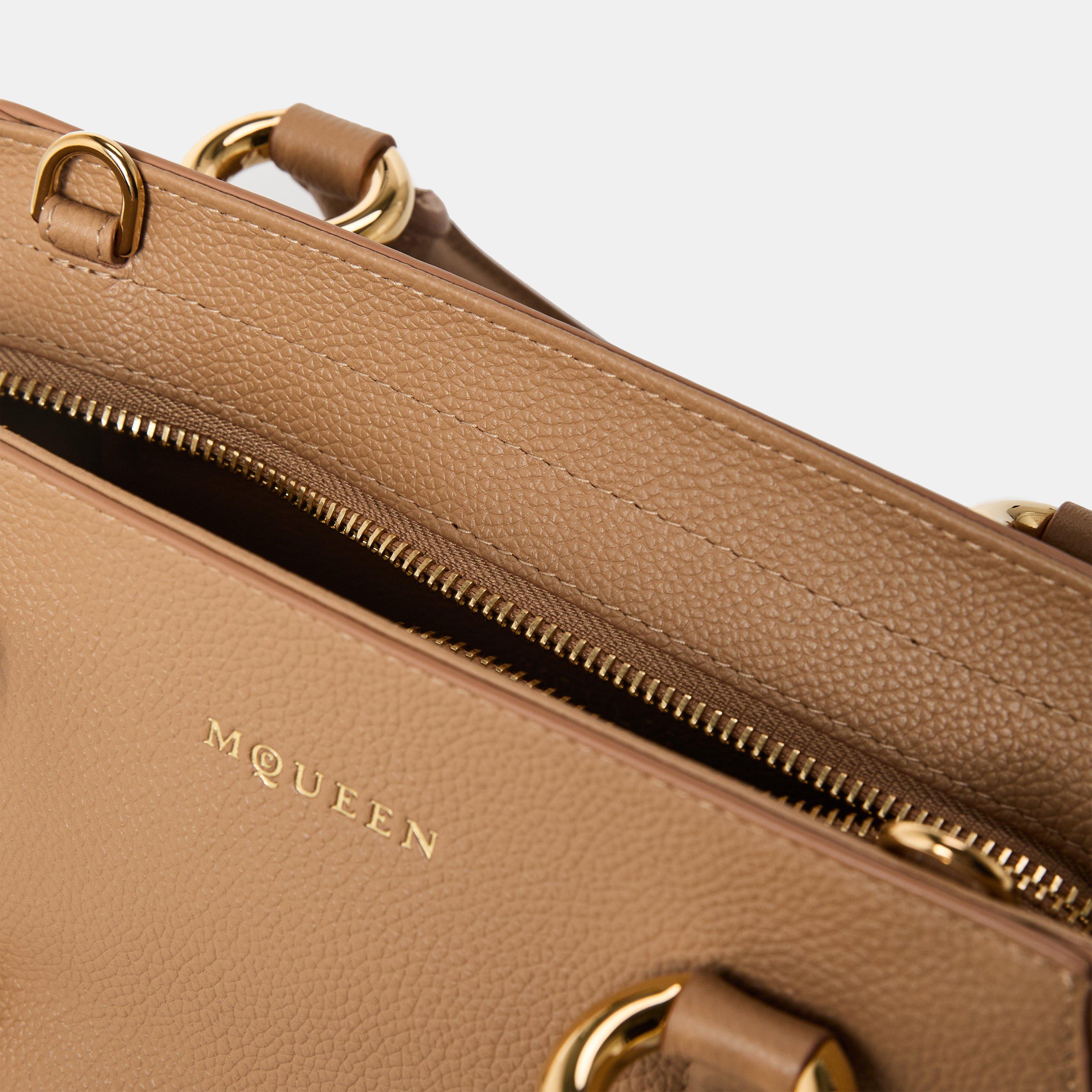 Sand/Gold - Alexander McQueen - Women's Alex Farringdon Top Handle Bag - 5