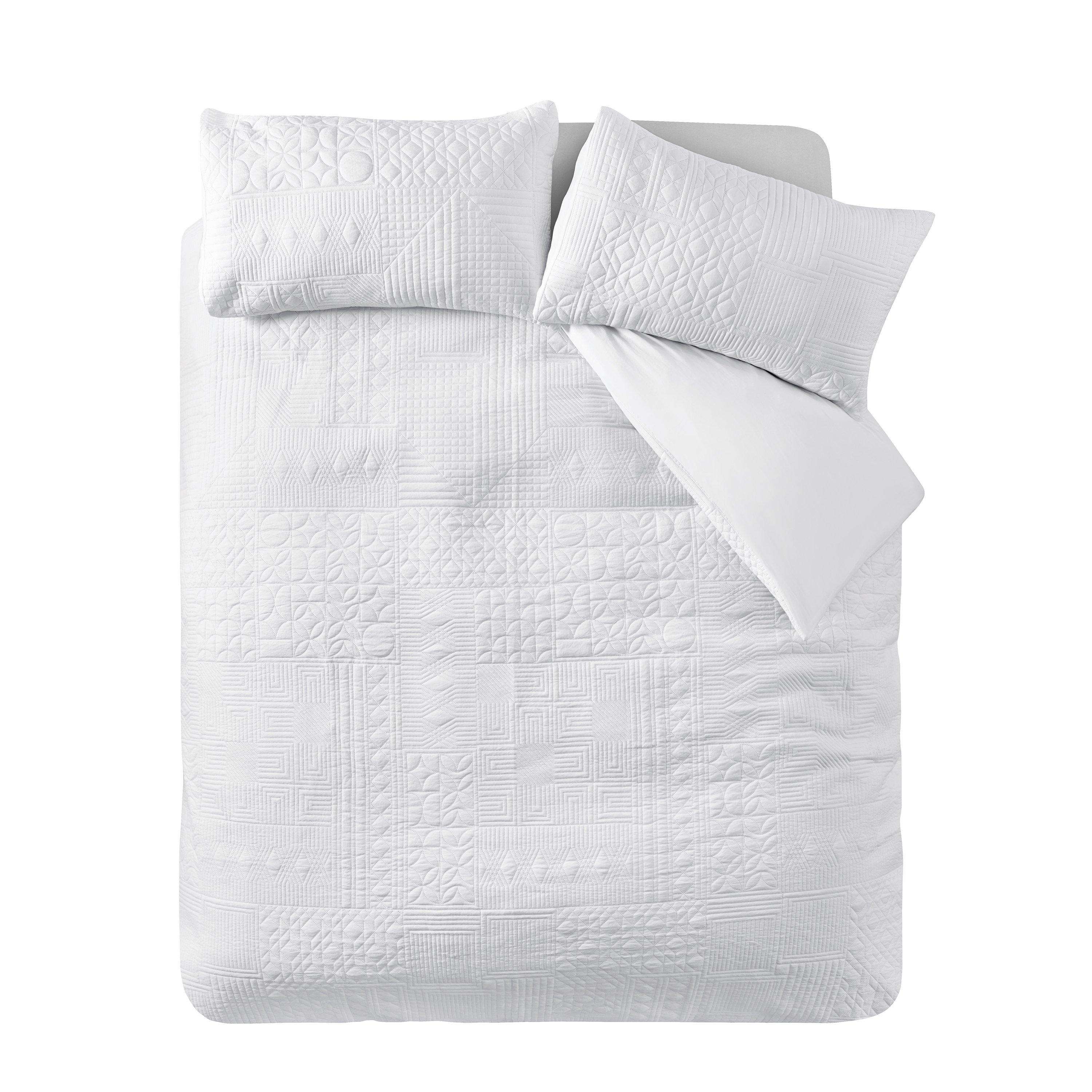 White - Catherine Lansfield - Folkstone Geo Duvet Cover Set - 4
