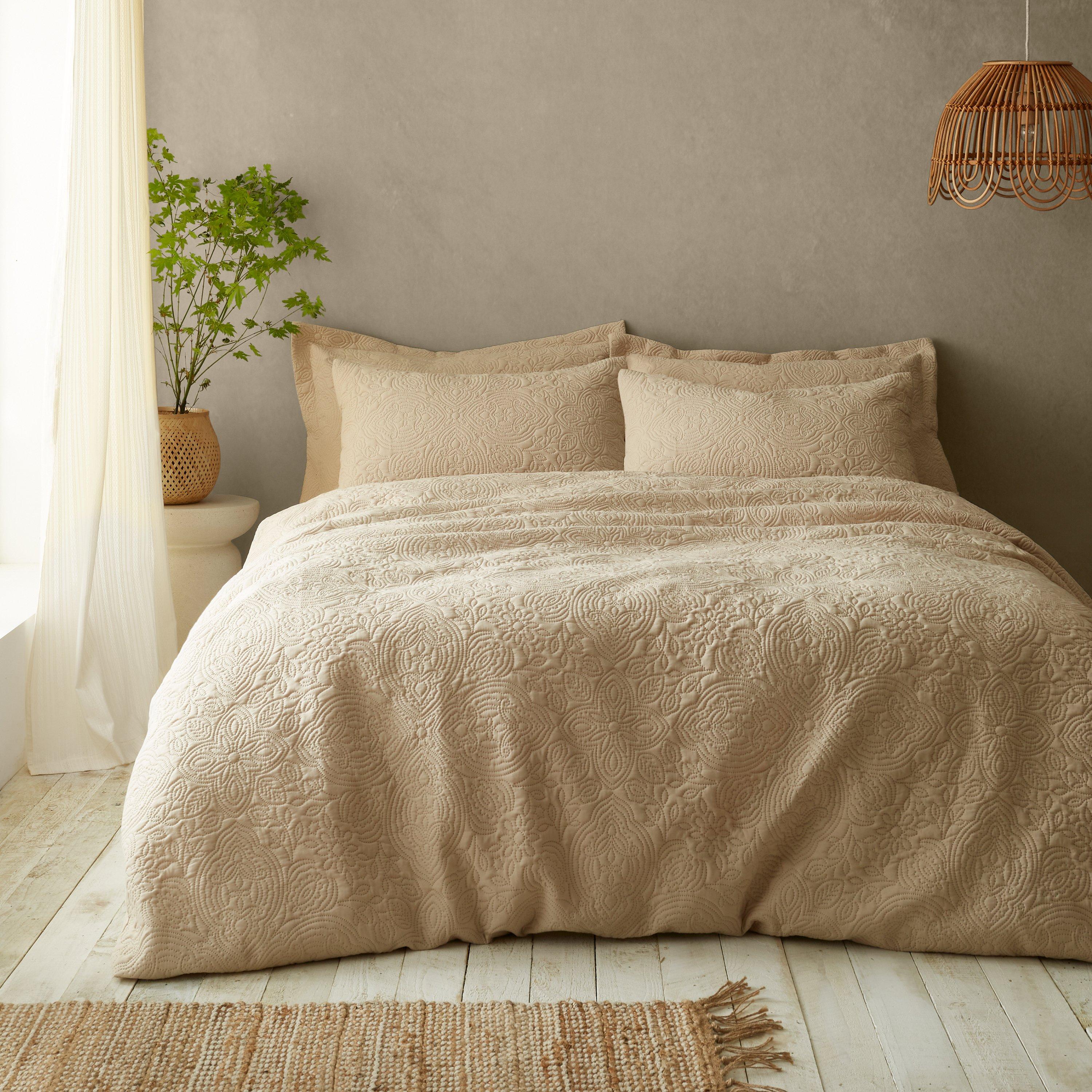 Pineapple Elephant  Casablanca Pinsonic Duvet Cover Set - Natural - Single
