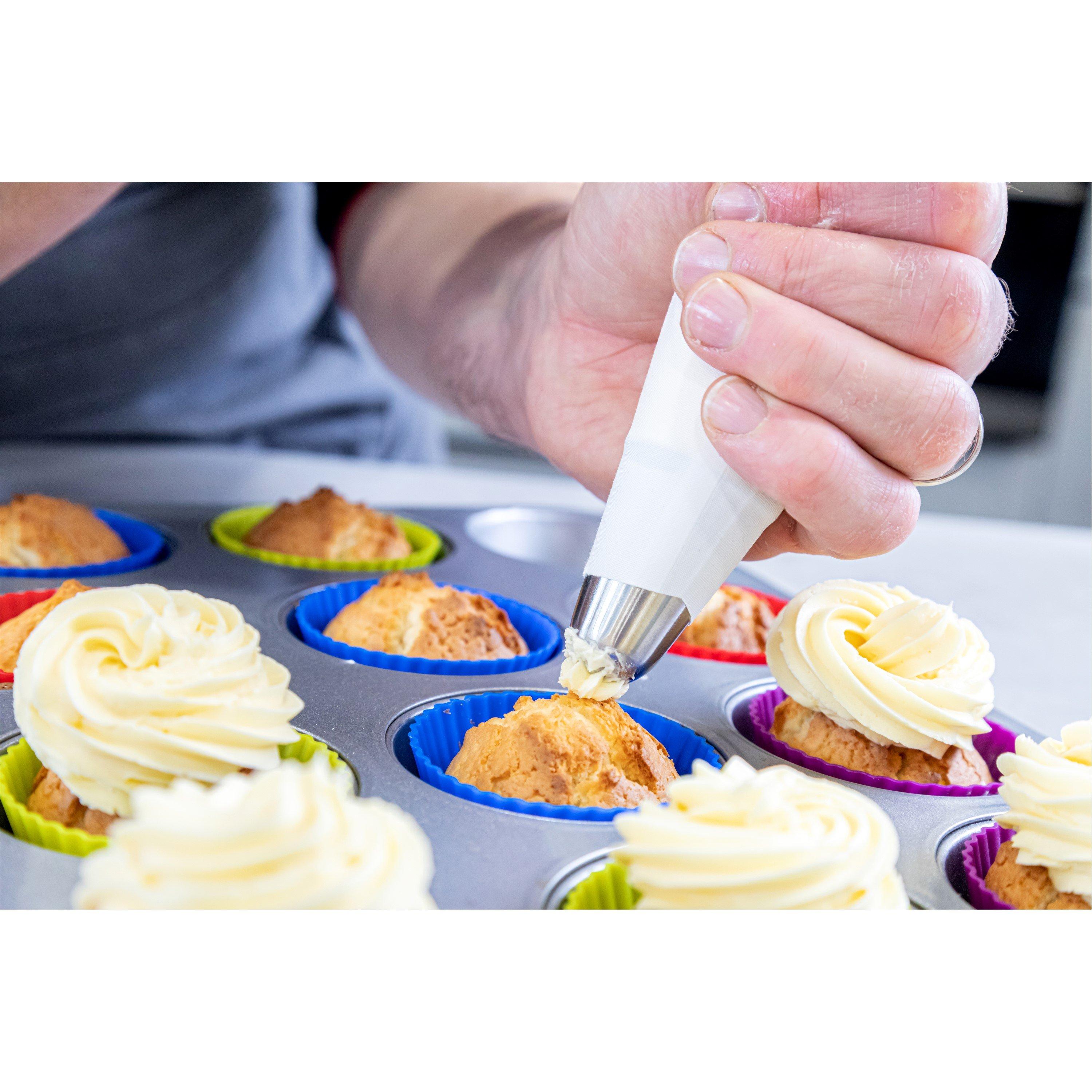 KitchenCraft Sweetly Does It 9 Piece Icing Set | FRASERS