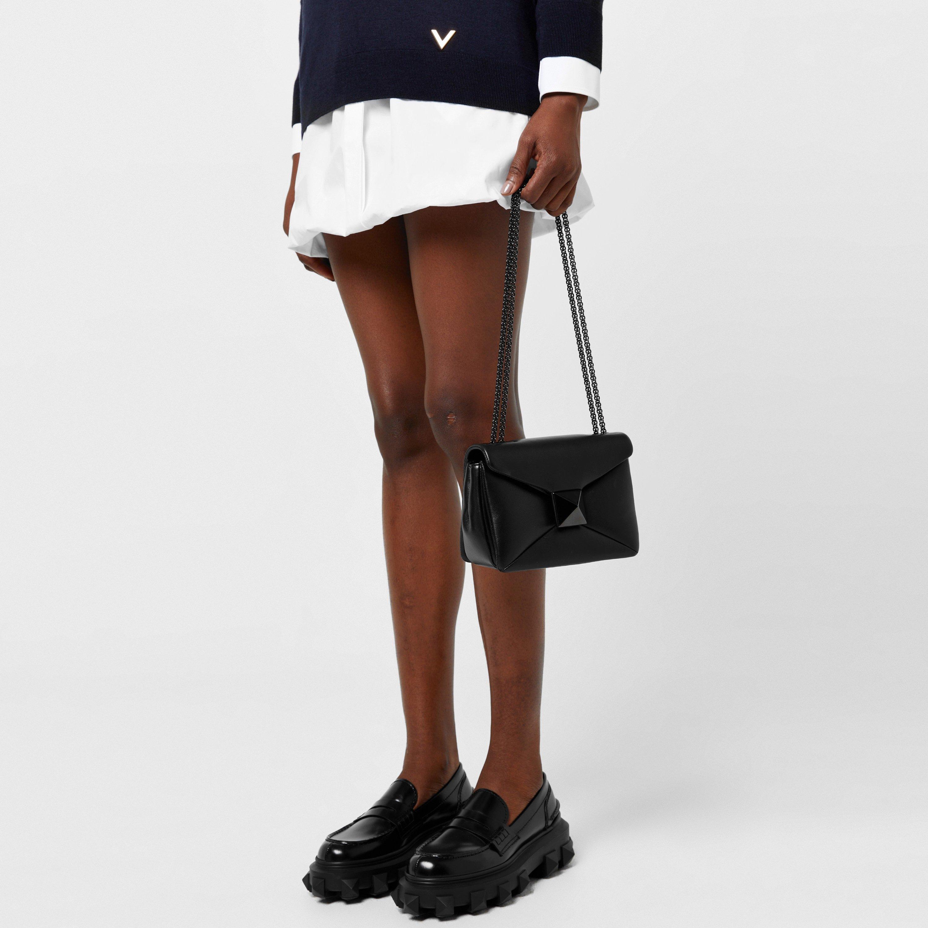 Nero 0NO - Valentino Garavani - Stud Shoulder Bag - 2