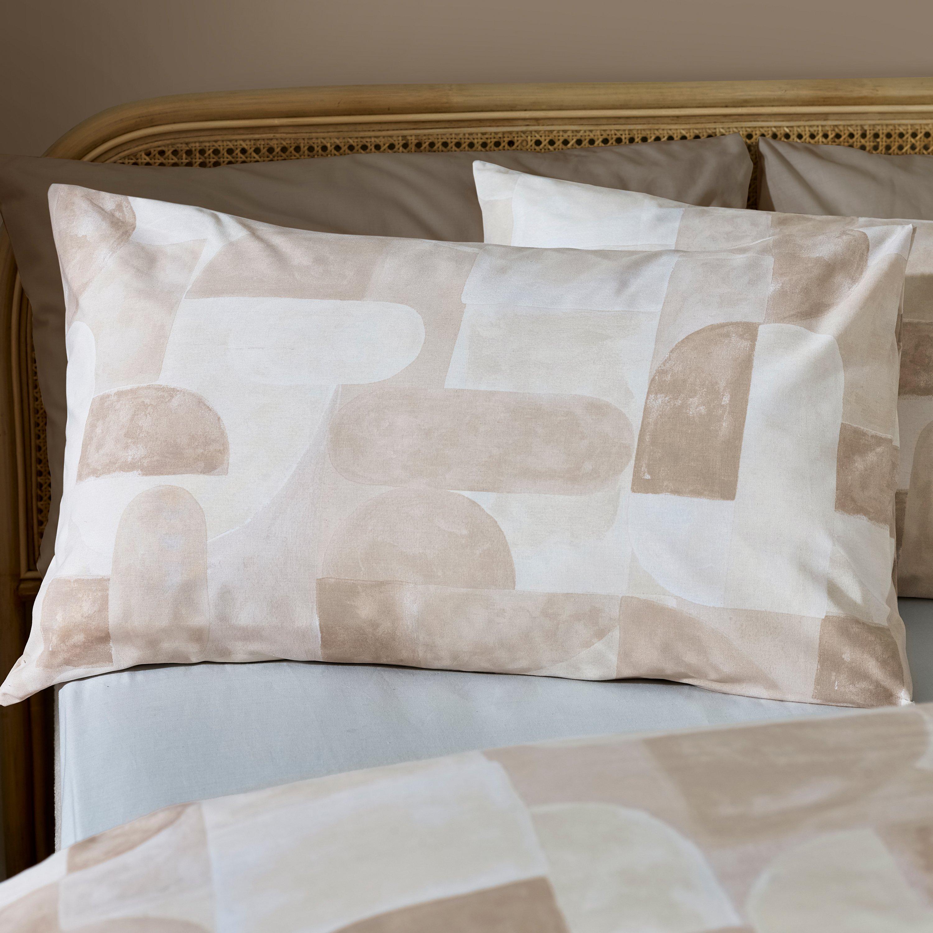 Natural - Catherine Lansfield - Sloane Geo Reversible Duvet Cover Set - 3