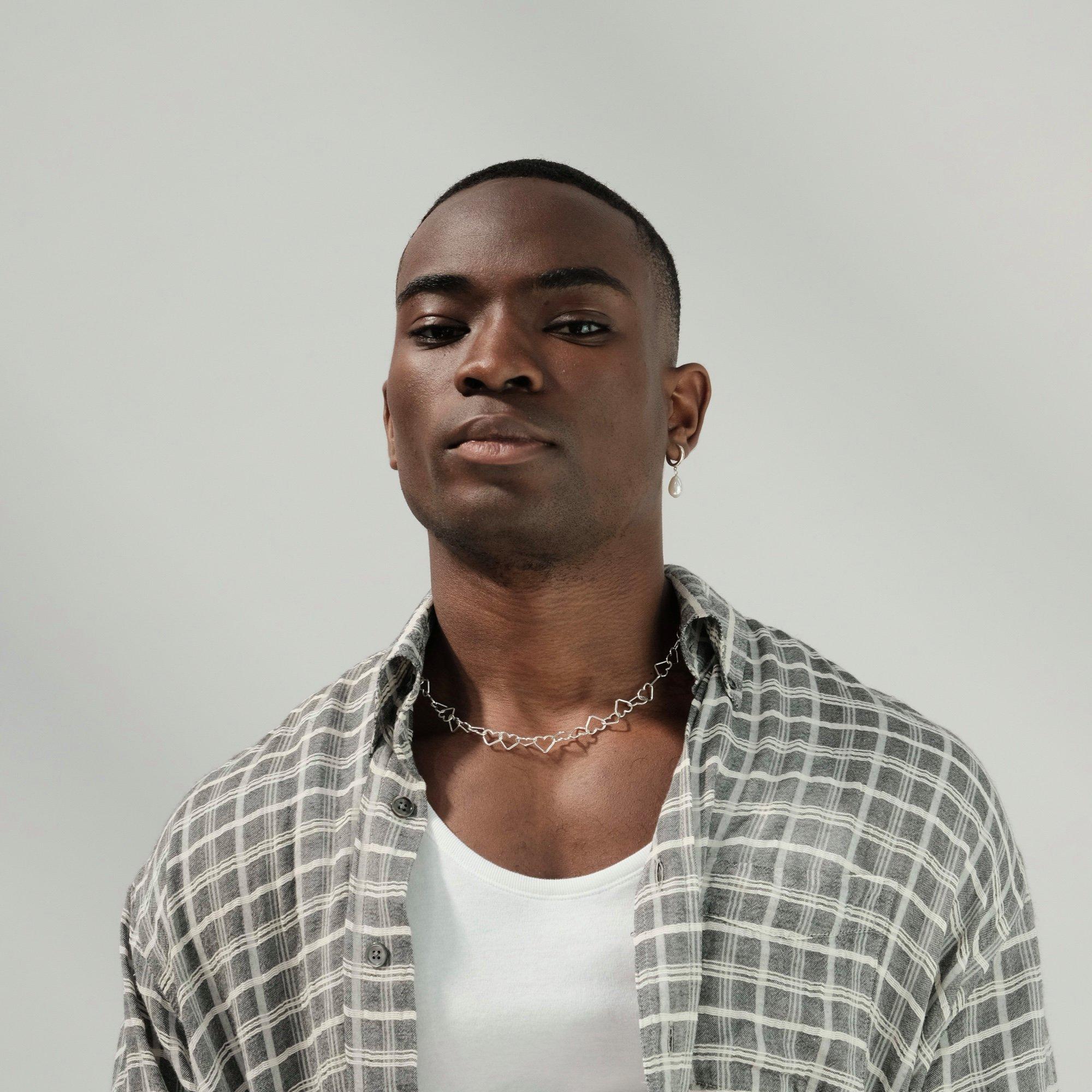 Sterling Sil - Common Lines - Heart Link Necklace - 6