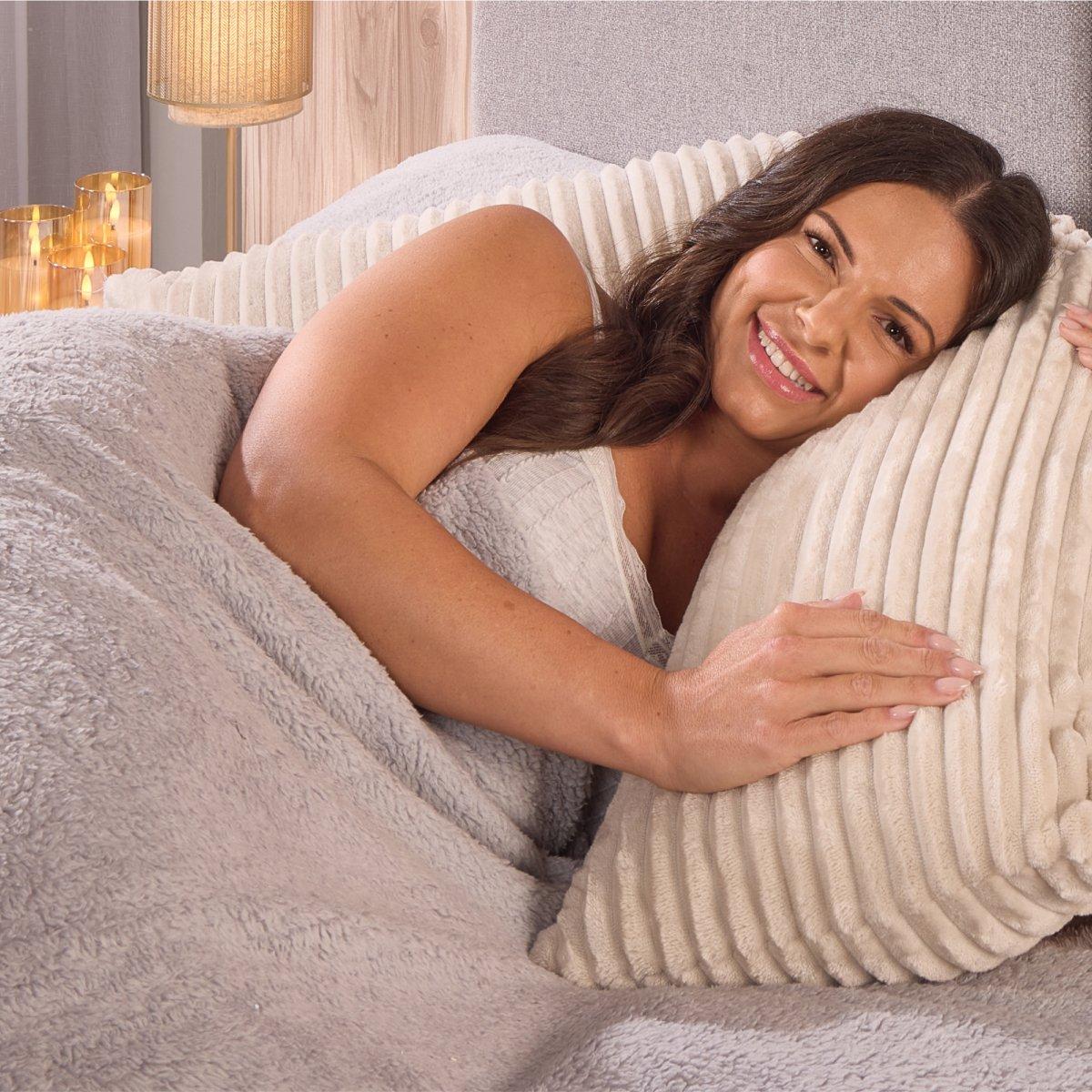 Cream - Downland - Velvet Cord V-Shape Pillow - 4