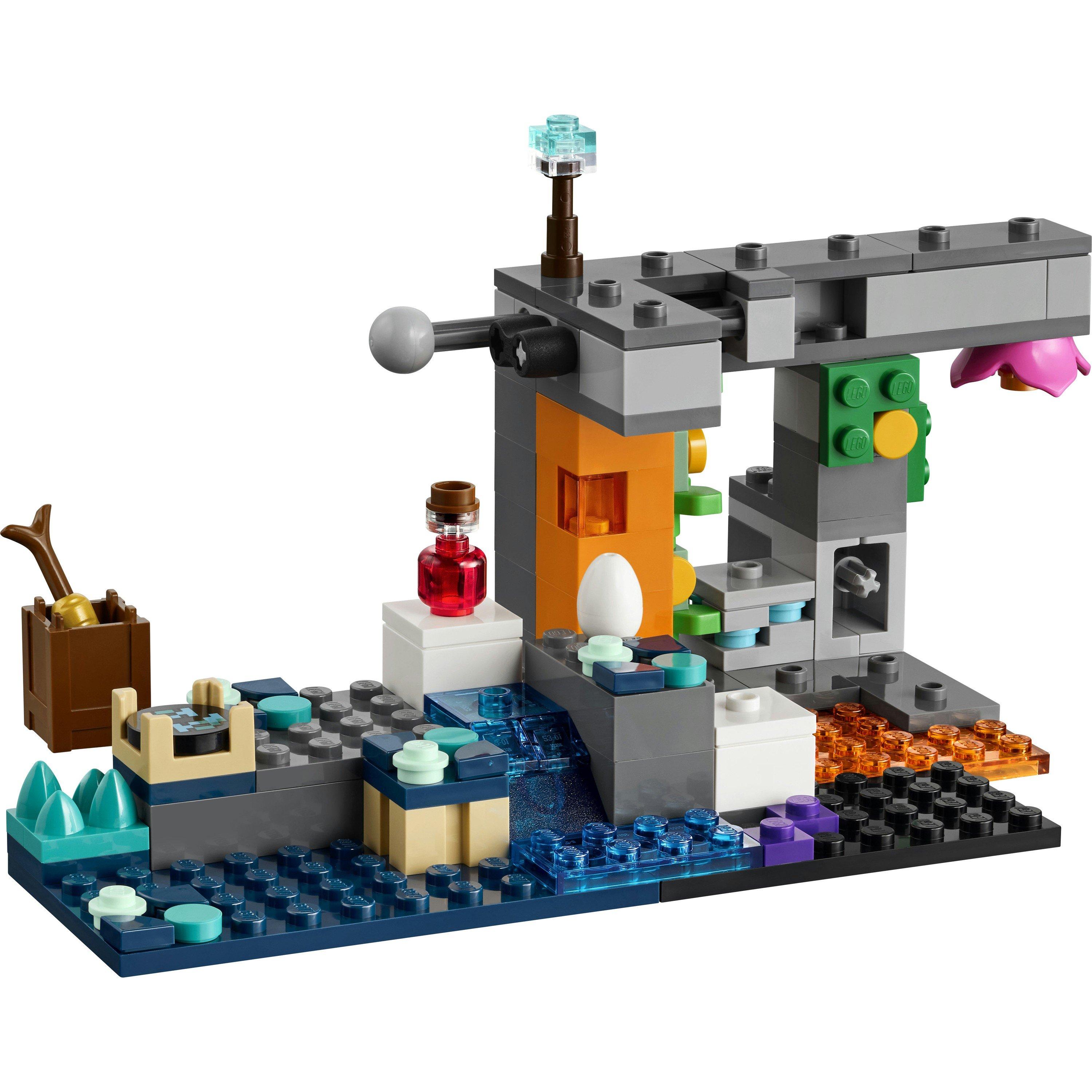 The Warden - LEGO - LEGO® Minecraft® The Warden Encounter Collectible Video Game Merch 21274 - 14