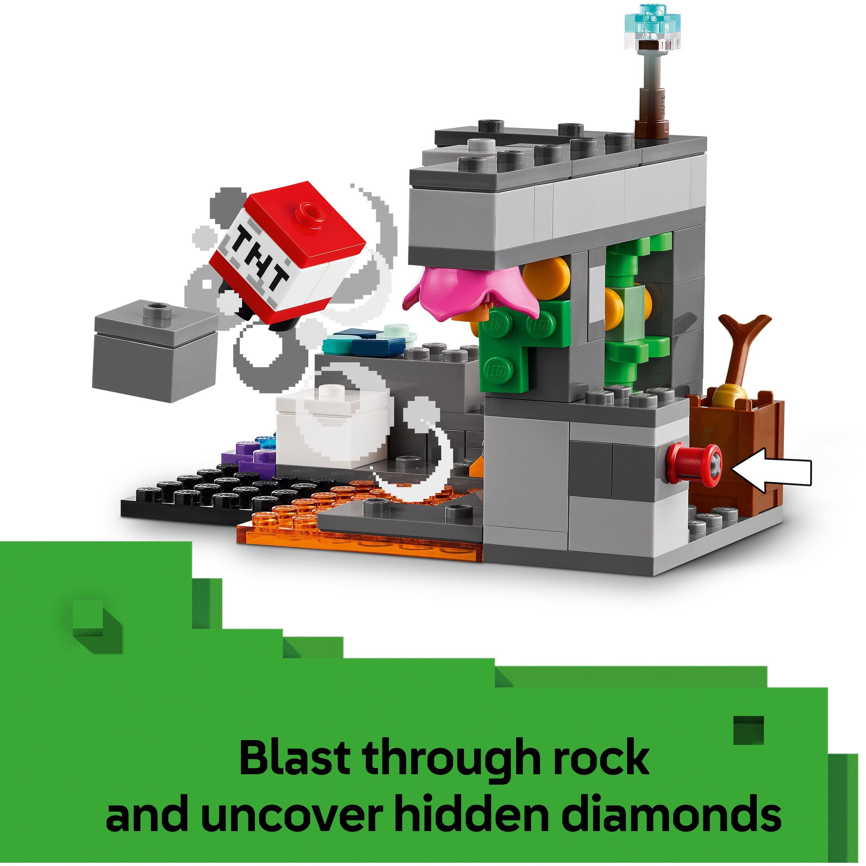 The Warden - LEGO - LEGO® Minecraft® The Warden Encounter Collectible Video Game Merch 21274 - 4