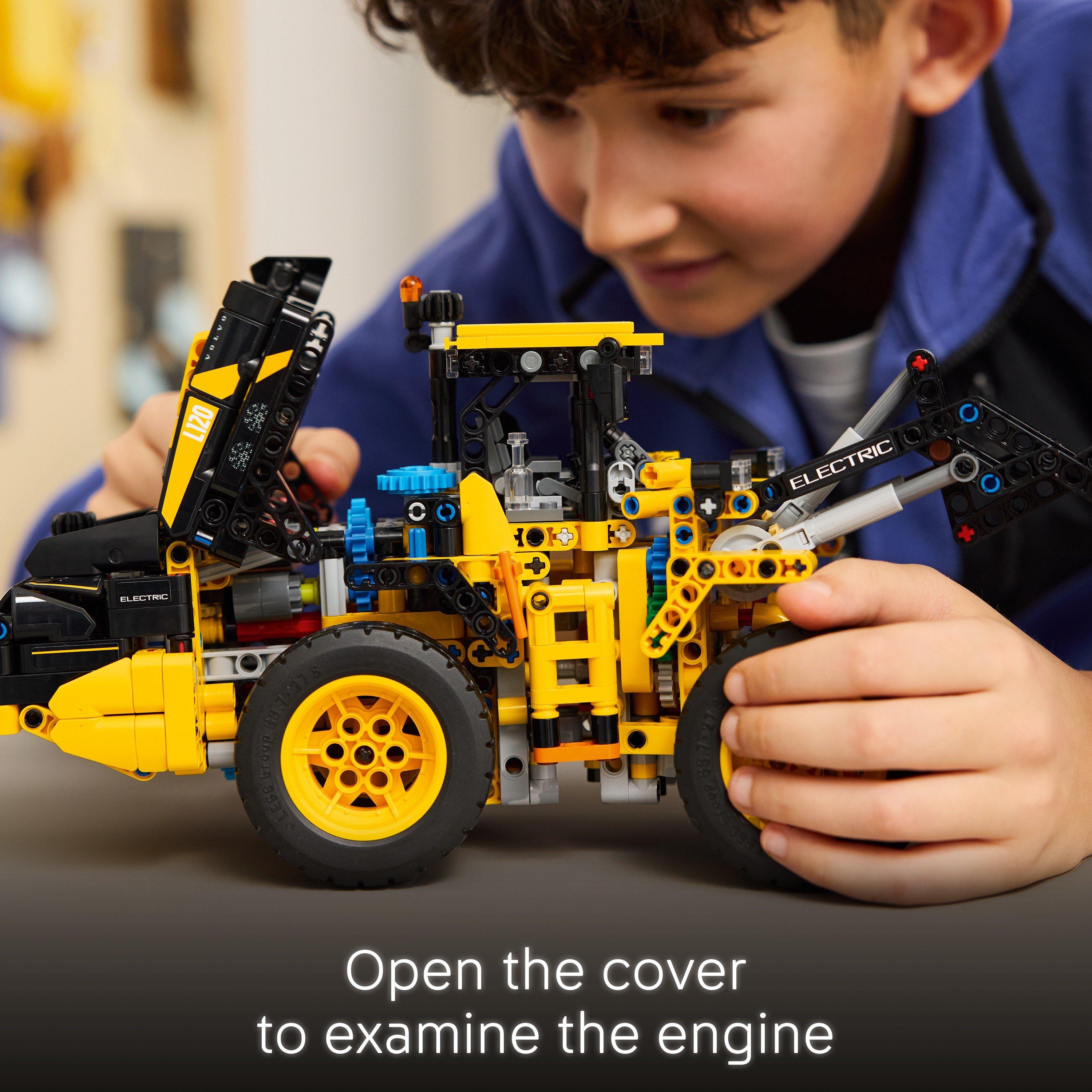 Volvo Digger - LEGO - LEGO® Technic Volvo L120 Electric Wheel Loader Construction Toy 42209 - 5