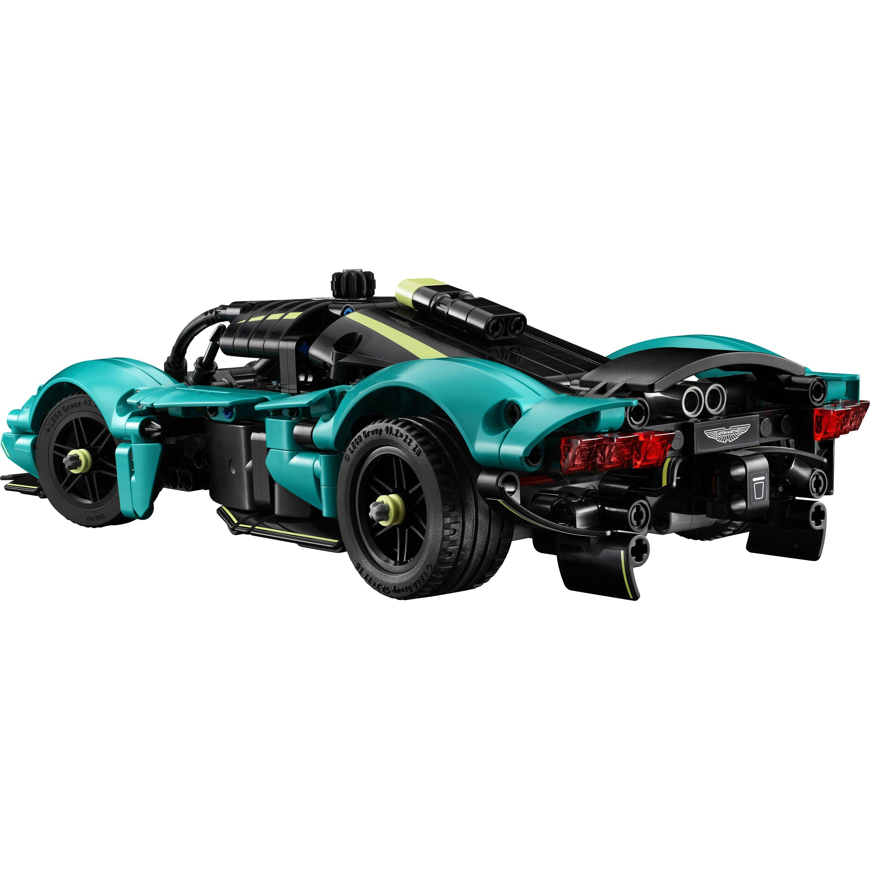 Ast Mar Valkyri - LEGO - LEGO® Technic Aston Martin Valkyrie Buildable Car Model Kit 42208 - 13