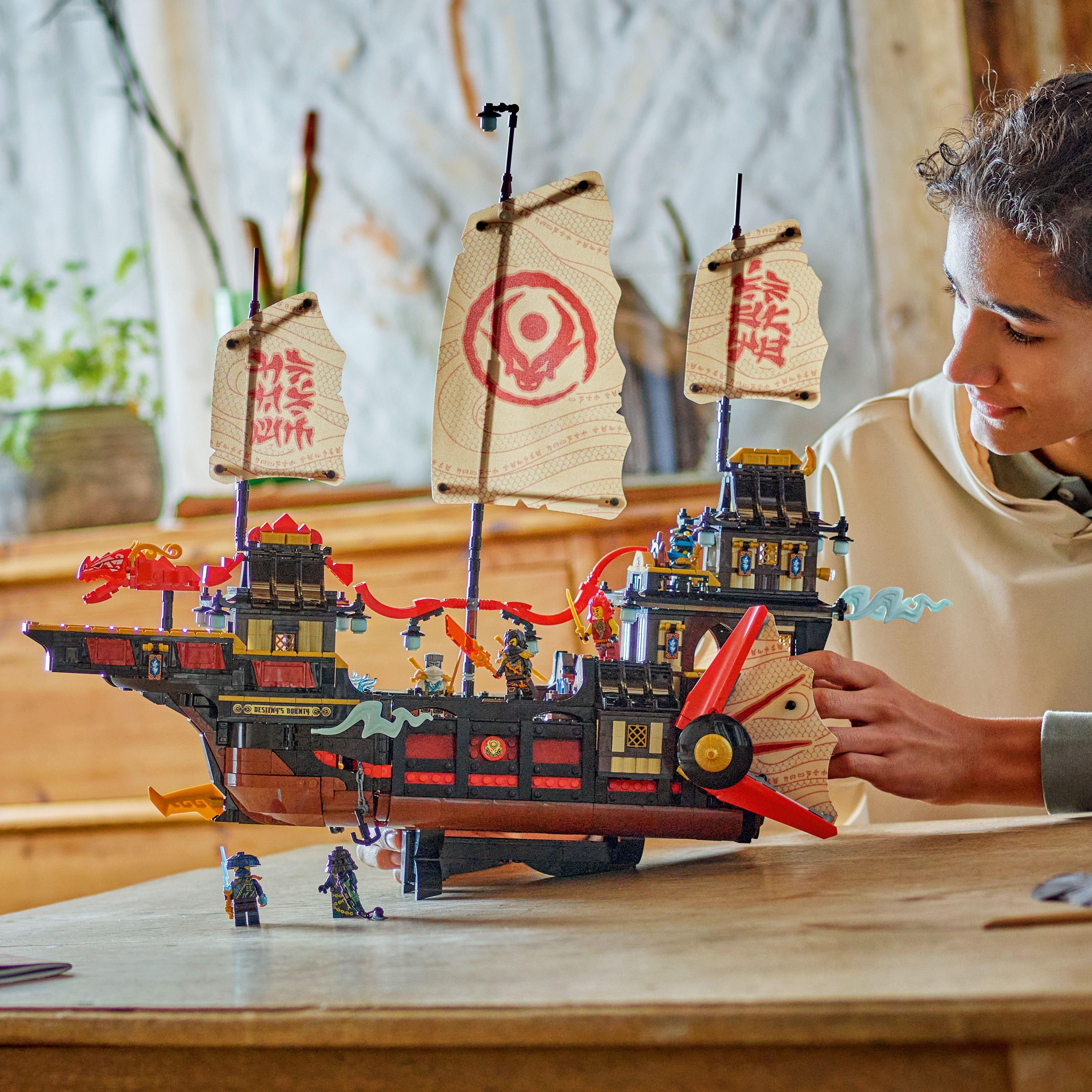 Temple Bounty - LEGO - LEGO® NINJAGO® The Temple Bounty Ship Toy Building Kit 71848 - 3