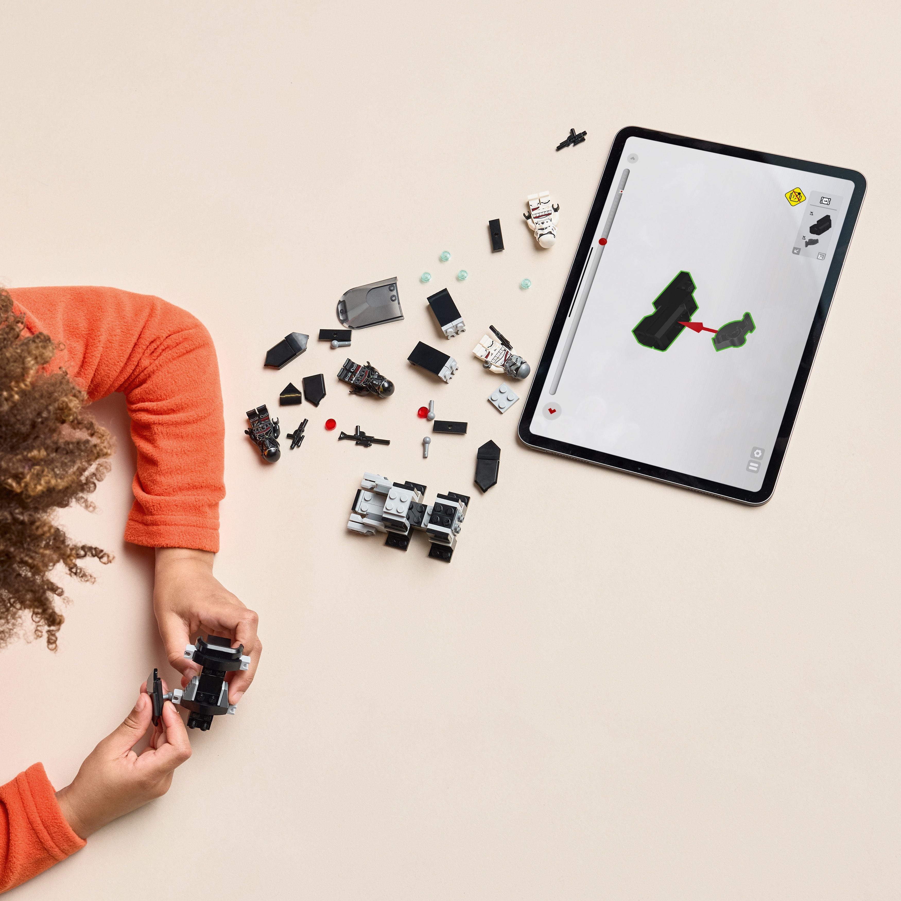 Death Trooper - LEGO - LEGO® Star Wars™ Death Trooper & Night Trooper Battle Pack Building Toy 75412 - 3