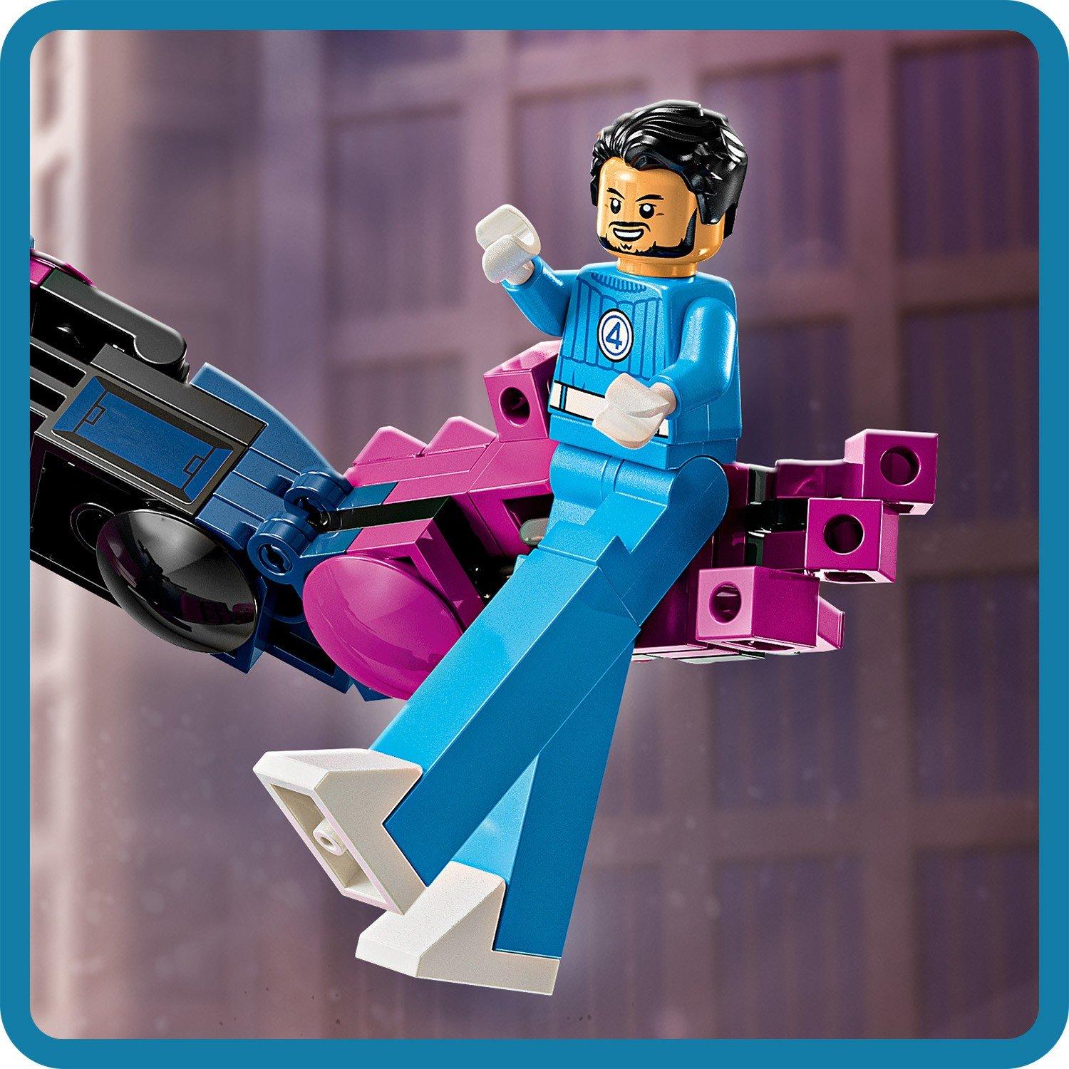TBC - LEGO - Marvel 76316 Fantastic Four vs. Galactus Construction Figure - 10