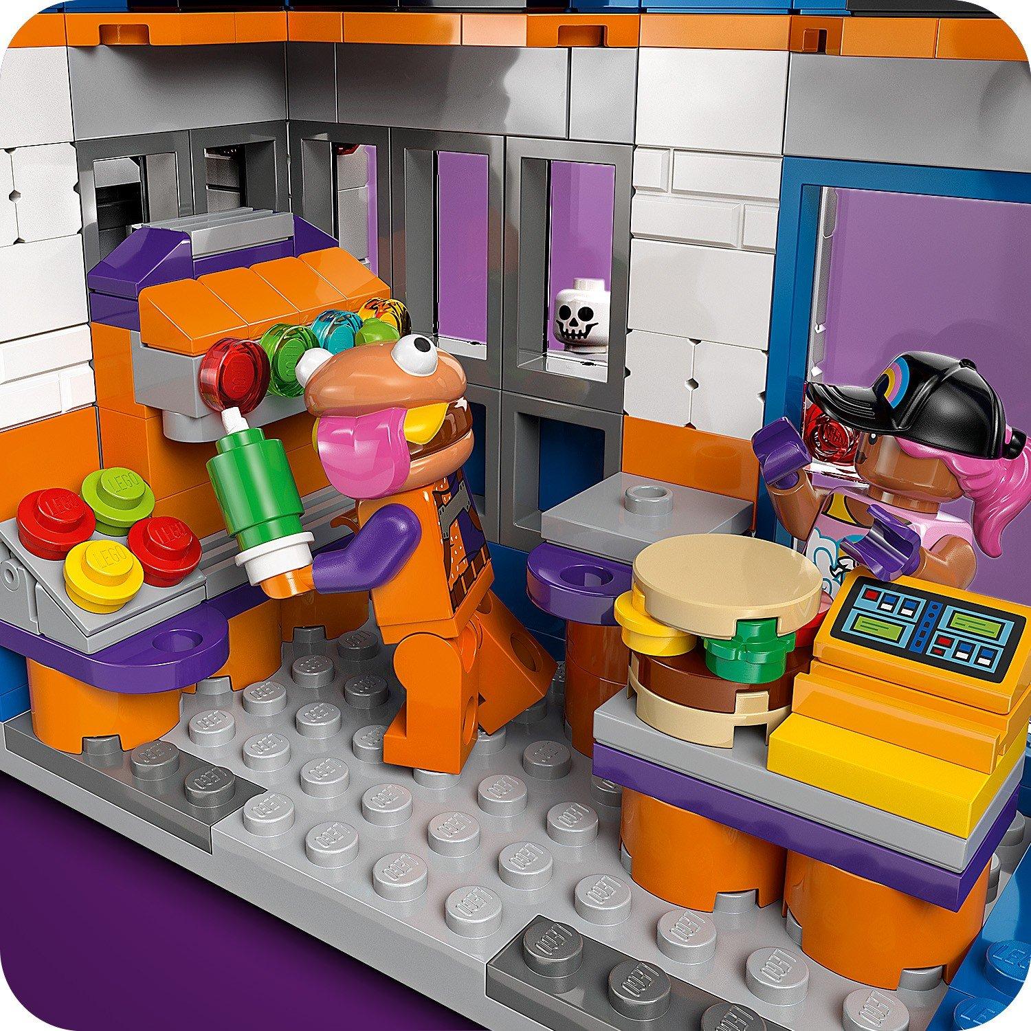 Durr Restaurant - LEGO - LEGO® Fortnite® Durrr Burger Restaurant Video Game Toy 77076 - 10