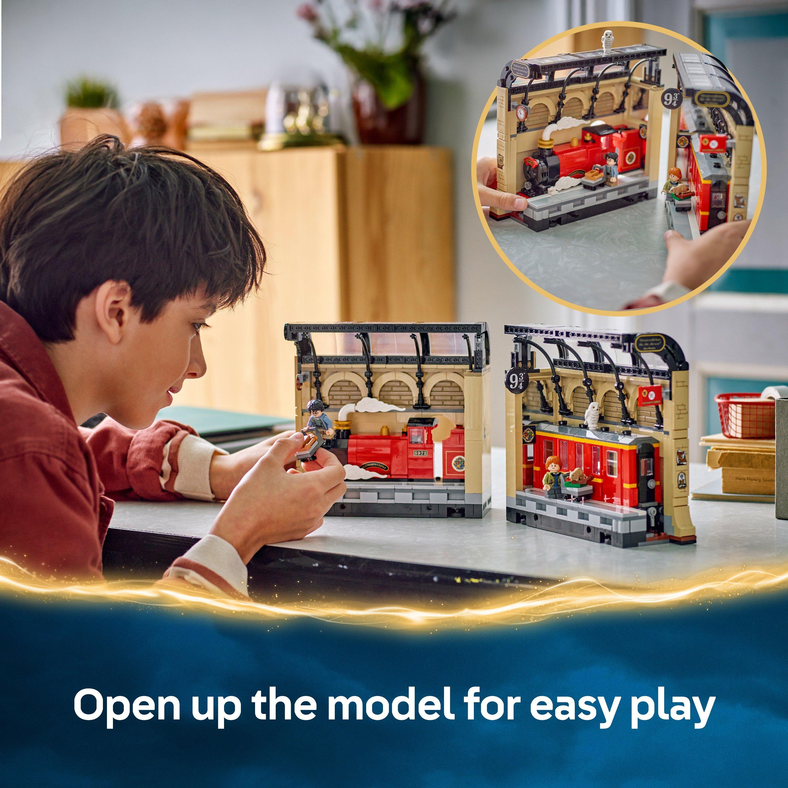 Hogwart Express - LEGO - LEGO® Harry Potter™ Book Nook: Hogwarts™ Express Magical Toy 76450 - 6