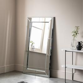 Gallery Vienna Leaner Mirror