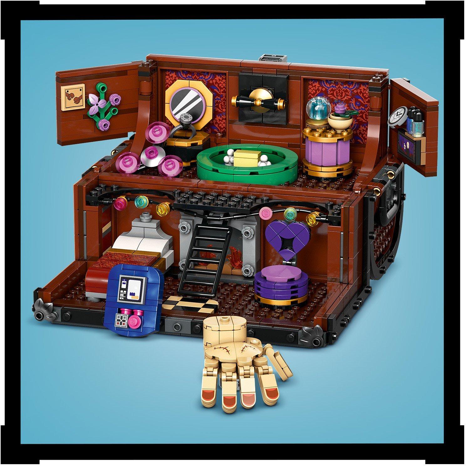 TBC - LEGO - Wednesday Thing’s Apartment Toy with Mini Dolls 76785 - 12